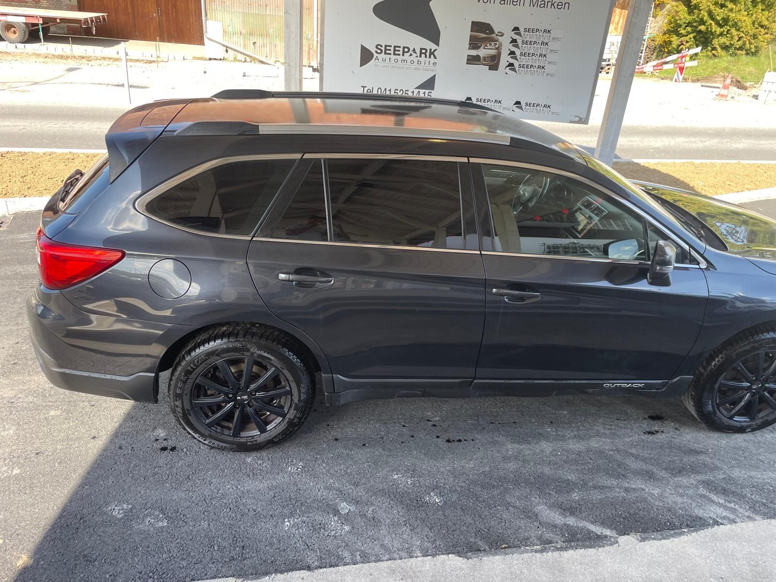 SUBARU Outback 2.5i Swiss AWD Lineartronic-image-5