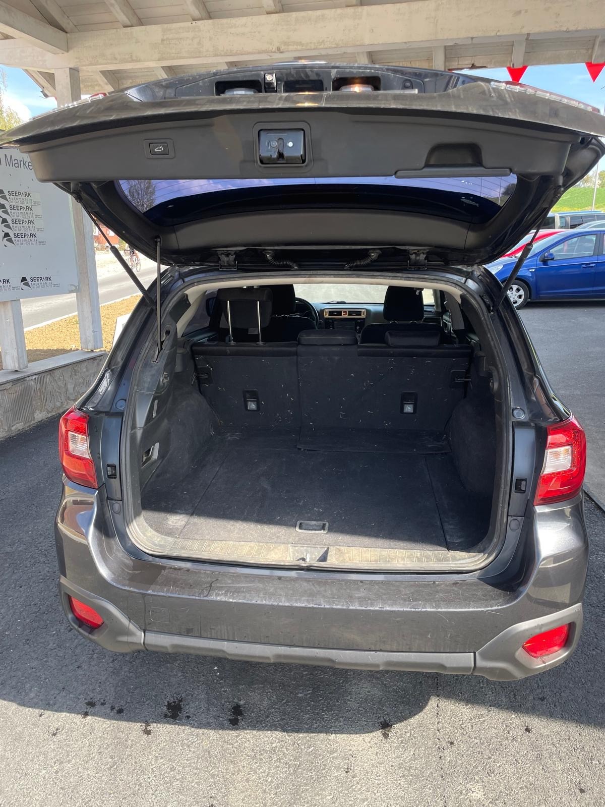 SUBARU Outback 2.5i Swiss AWD Lineartronic-image-7
