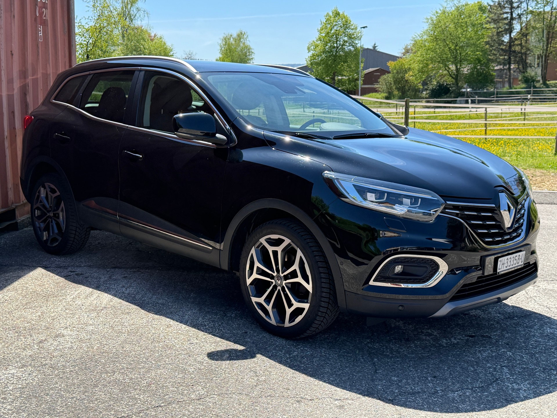 RENAULT Kadjar 1.3 TCe Black Edition EDC-image-4