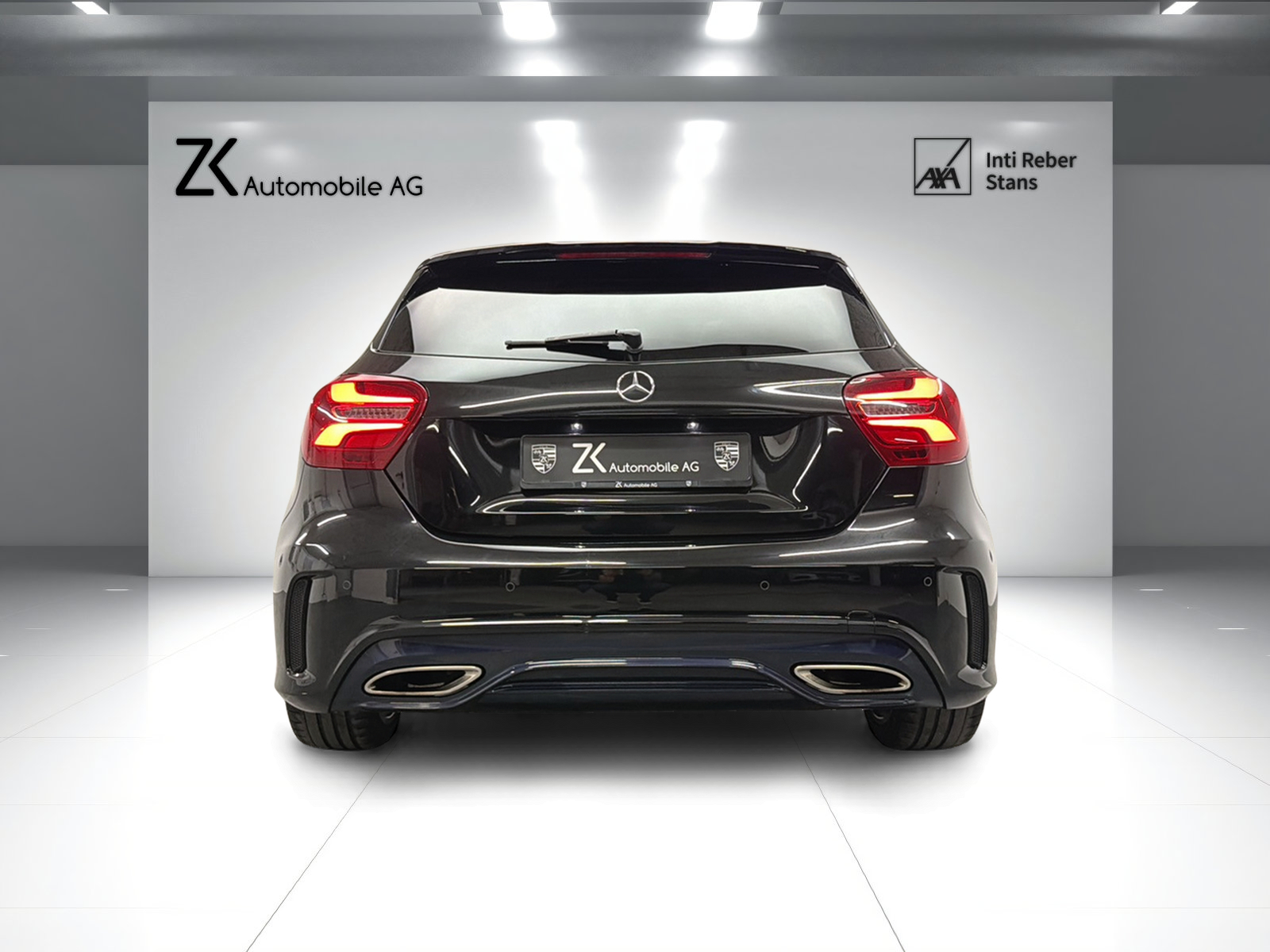 MERCEDES-BENZ A 200 AMG Line Cosmos Black 7G-DCT / Panoramadach / RF-Kamera / Keyless Go / Ambiente Beleuchtung /-image-4