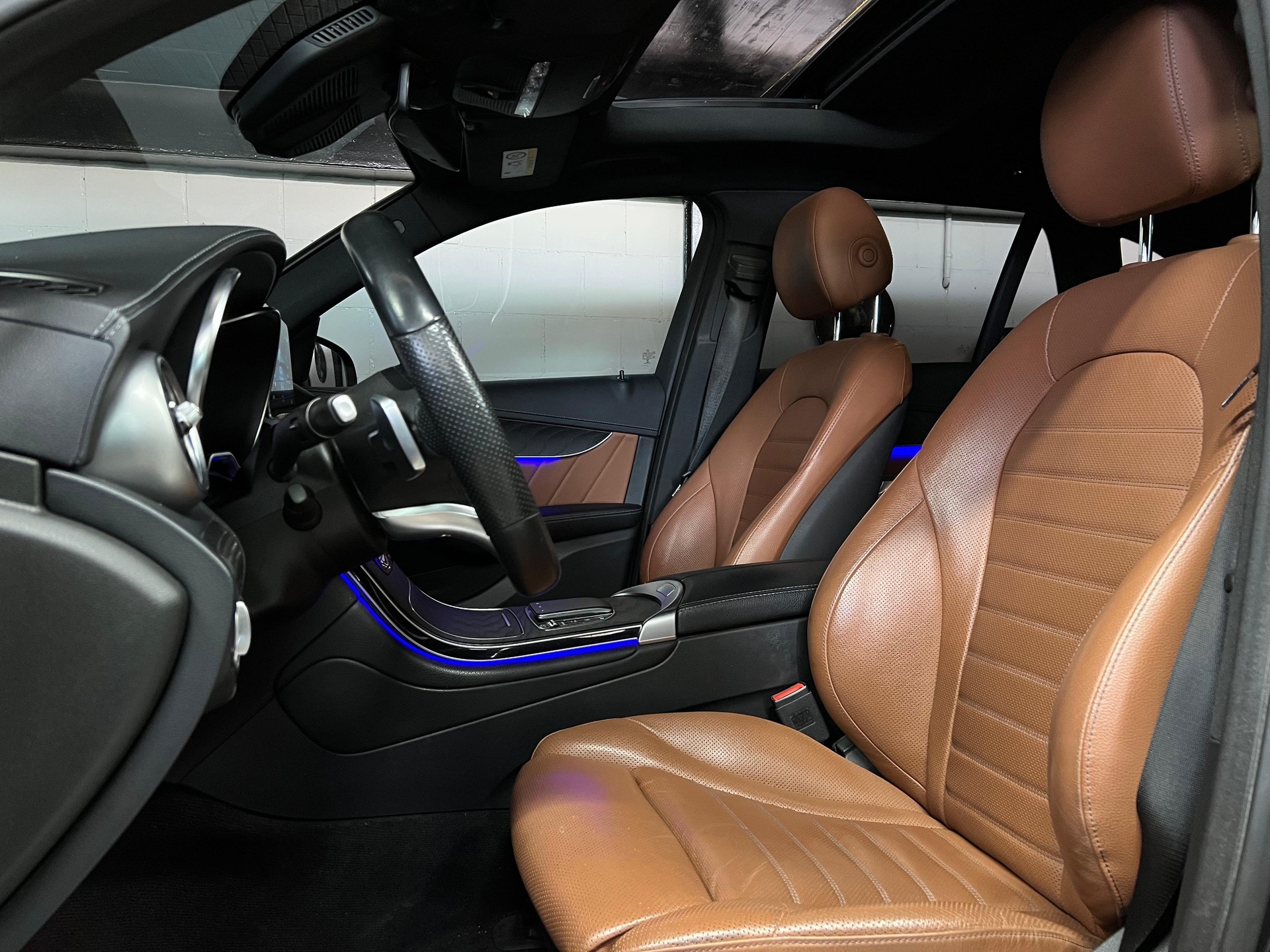 MERCEDES-BENZ GLC 300 AMG Line Plus 4Matic 9G-Tronic Vollauslastung*Panoramadach*Burmester Sound*Sitzheizung*Sitzbelüftung*FahrerAssitenz..-image-10