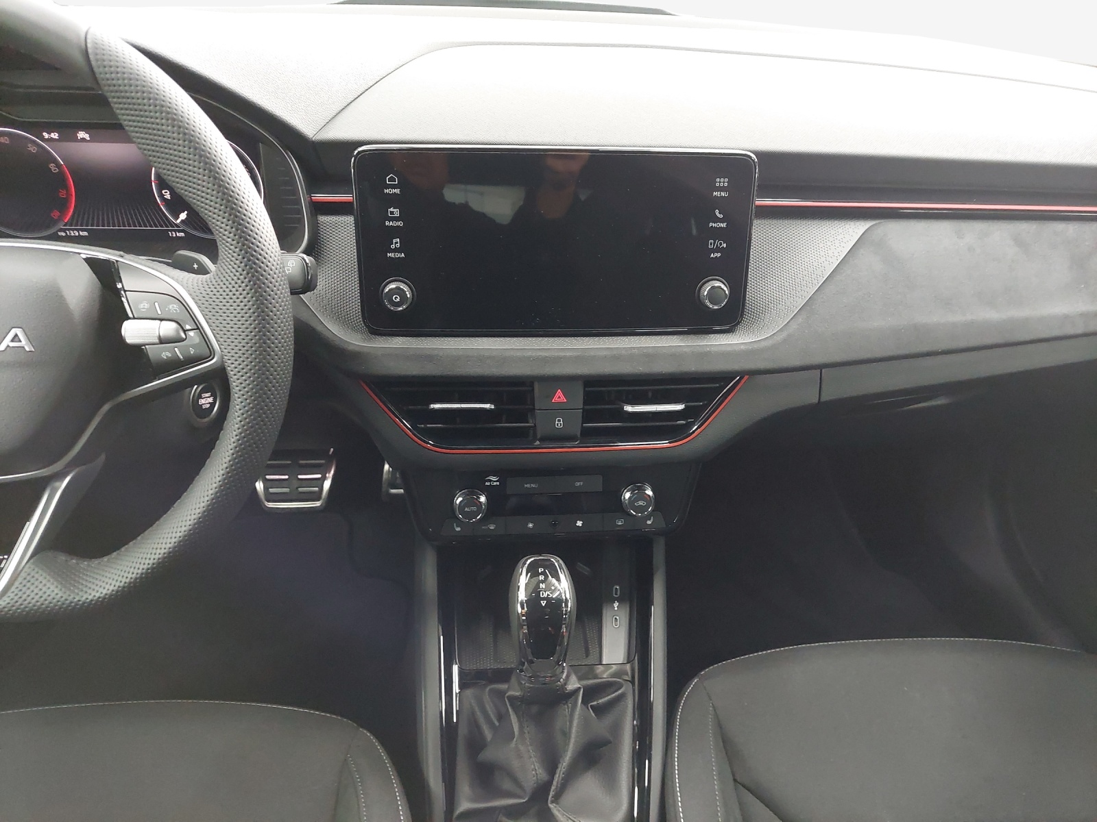 SKODA Kamiq 1.0 TSI Dynamic DSG-image-10