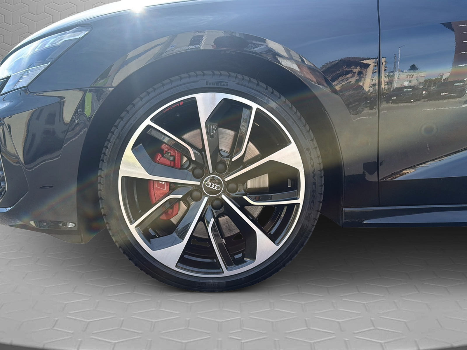AUDI S3 Sportback 2.0 TFSI quattro S-tronic-image-8