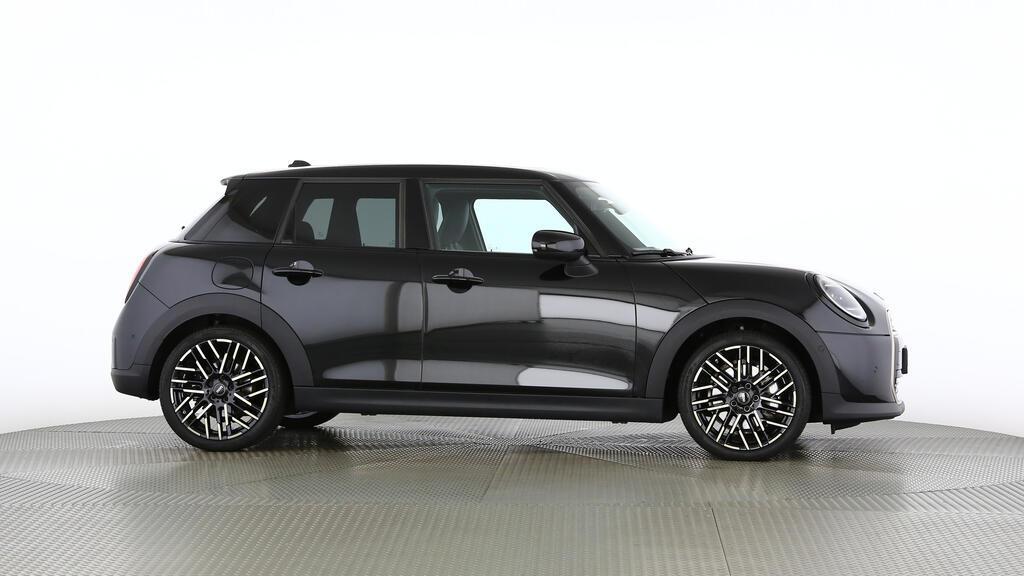 MINI Cooper 5 door C-image-2