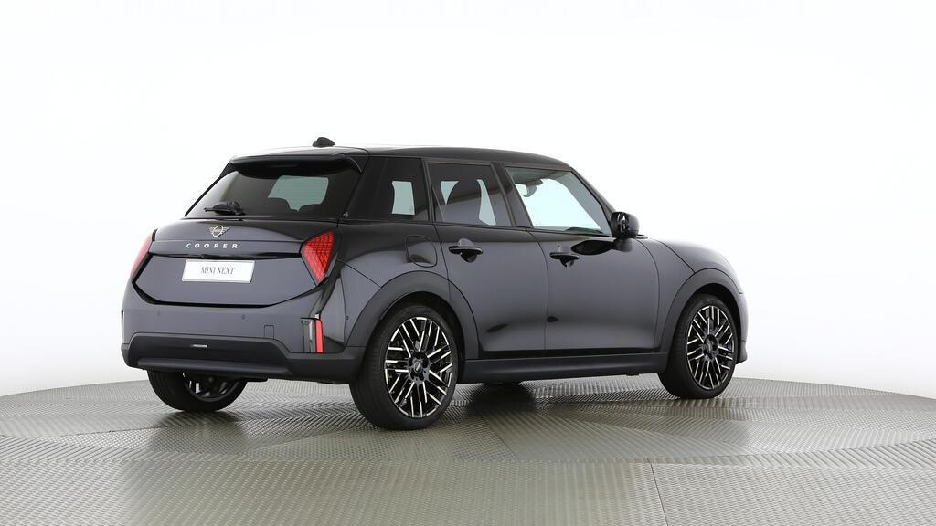 MINI Cooper 5 door C-image-4