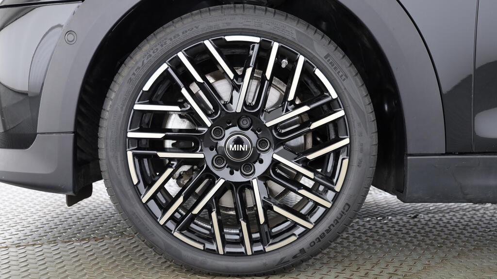 MINI Cooper 5 door C-image-7