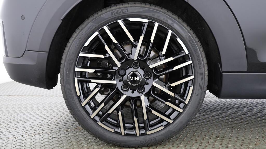 MINI Cooper 5 door C-image-10