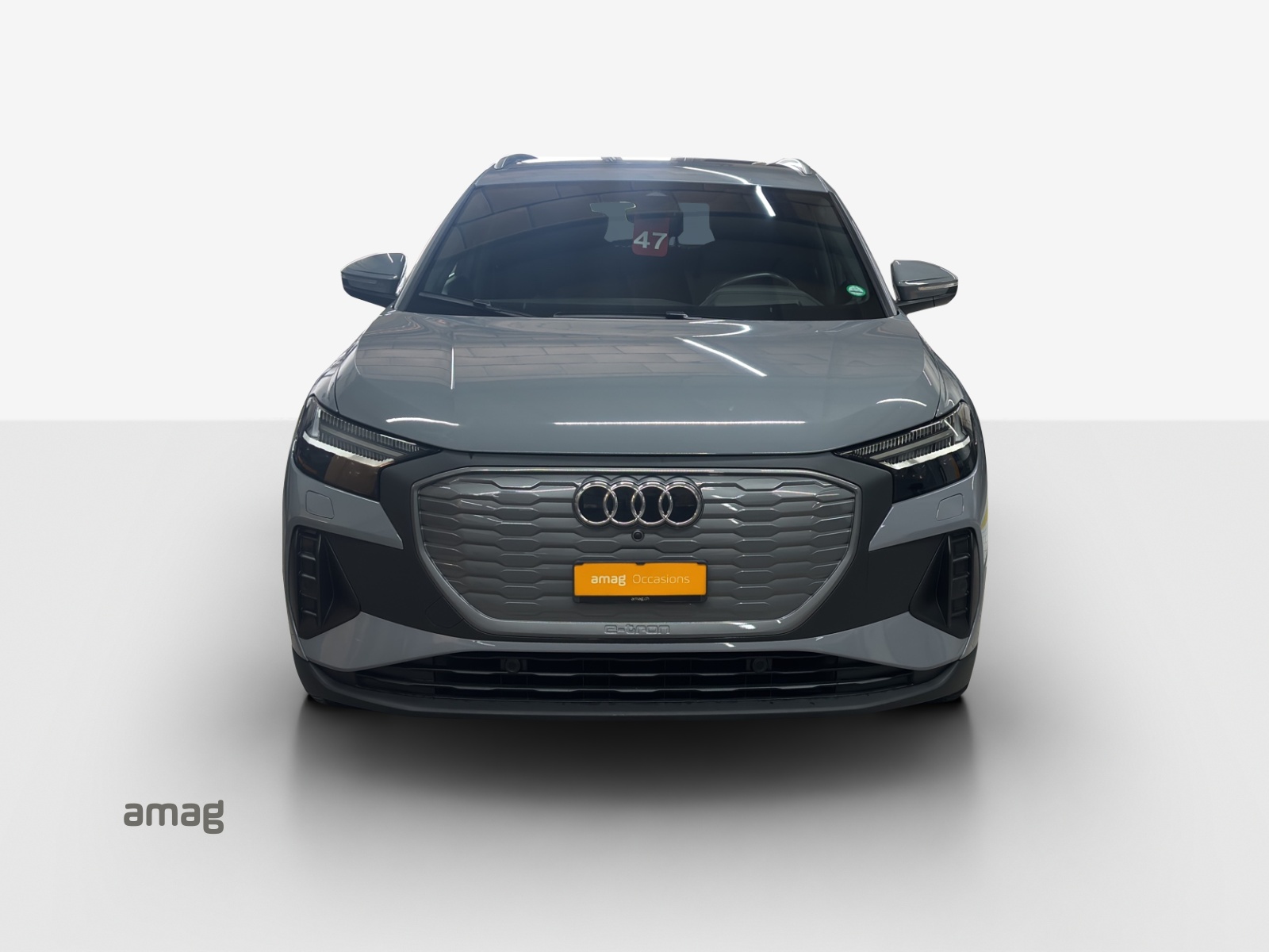 AUDI Q4 e-tron 45 quattro-image-6