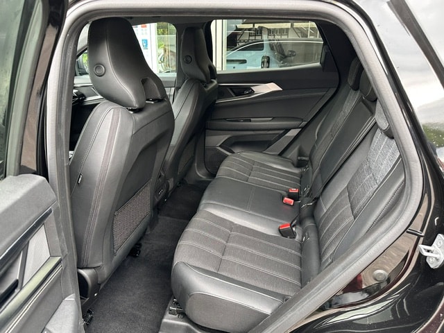 RENAULT Austral 1.2 HEV 200 Techno A-image-18