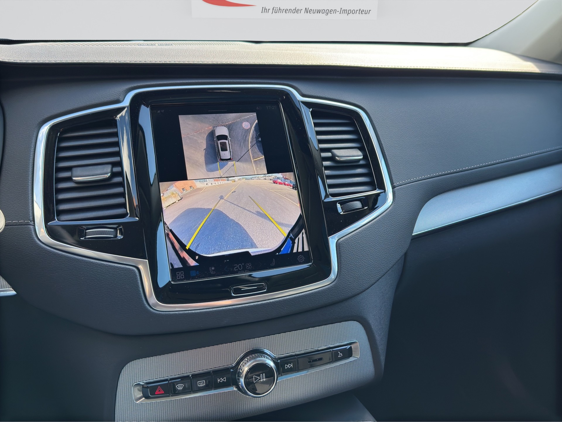 VOLVO XC90 T8 eAWD 7Pl. PluginHybrid Plus Dark Geartronic-image-14