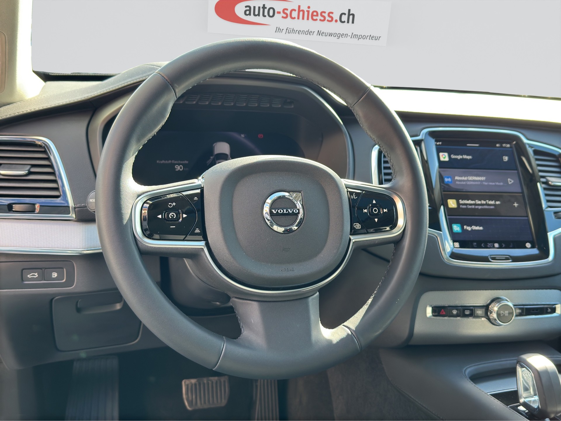 VOLVO XC90 T8 eAWD 7Pl. PluginHybrid Plus Dark Geartronic-image-11