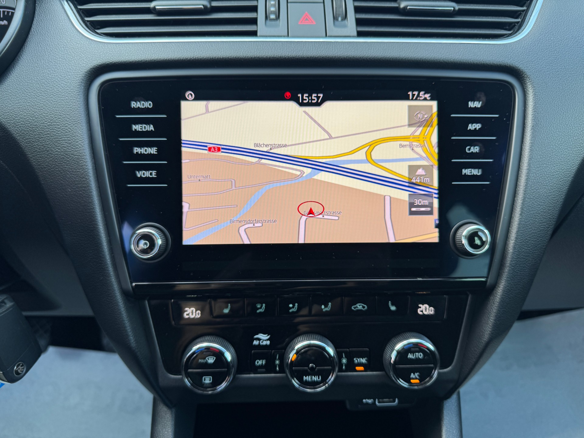 SKODA Octavia 1.4 TSI Style-image-9