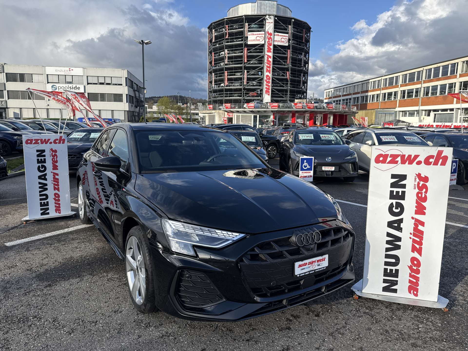AUDI A3 Sportback 40 TFSi quattro S Line S-Tronic Automat-image-0