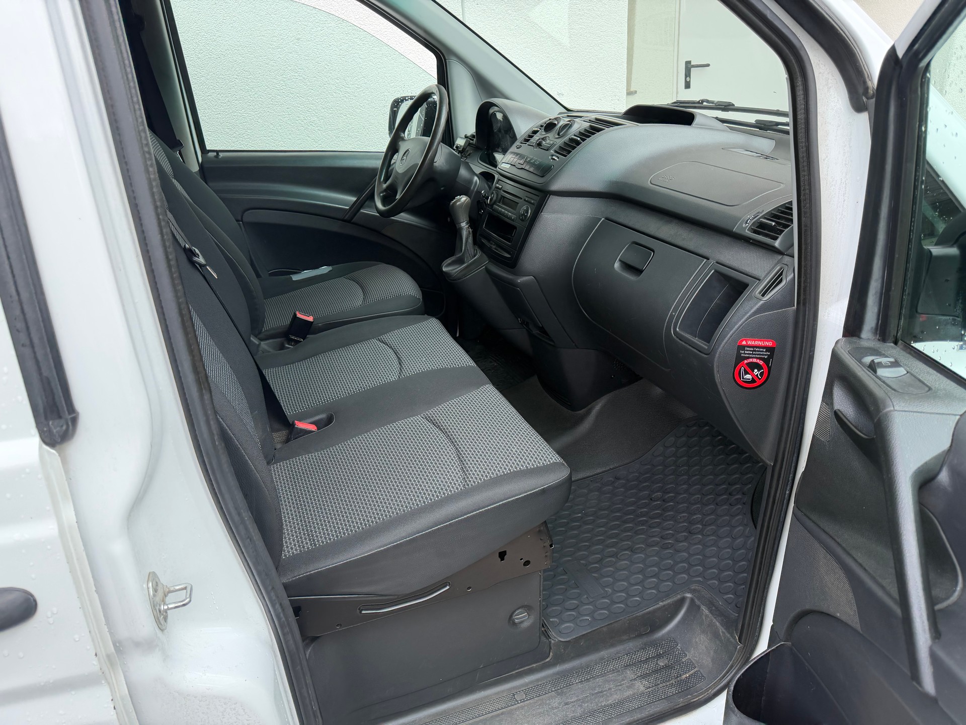 MERCEDES-BENZ Vito 116 CDI Blue Efficiency EL 4Matic A-image-7