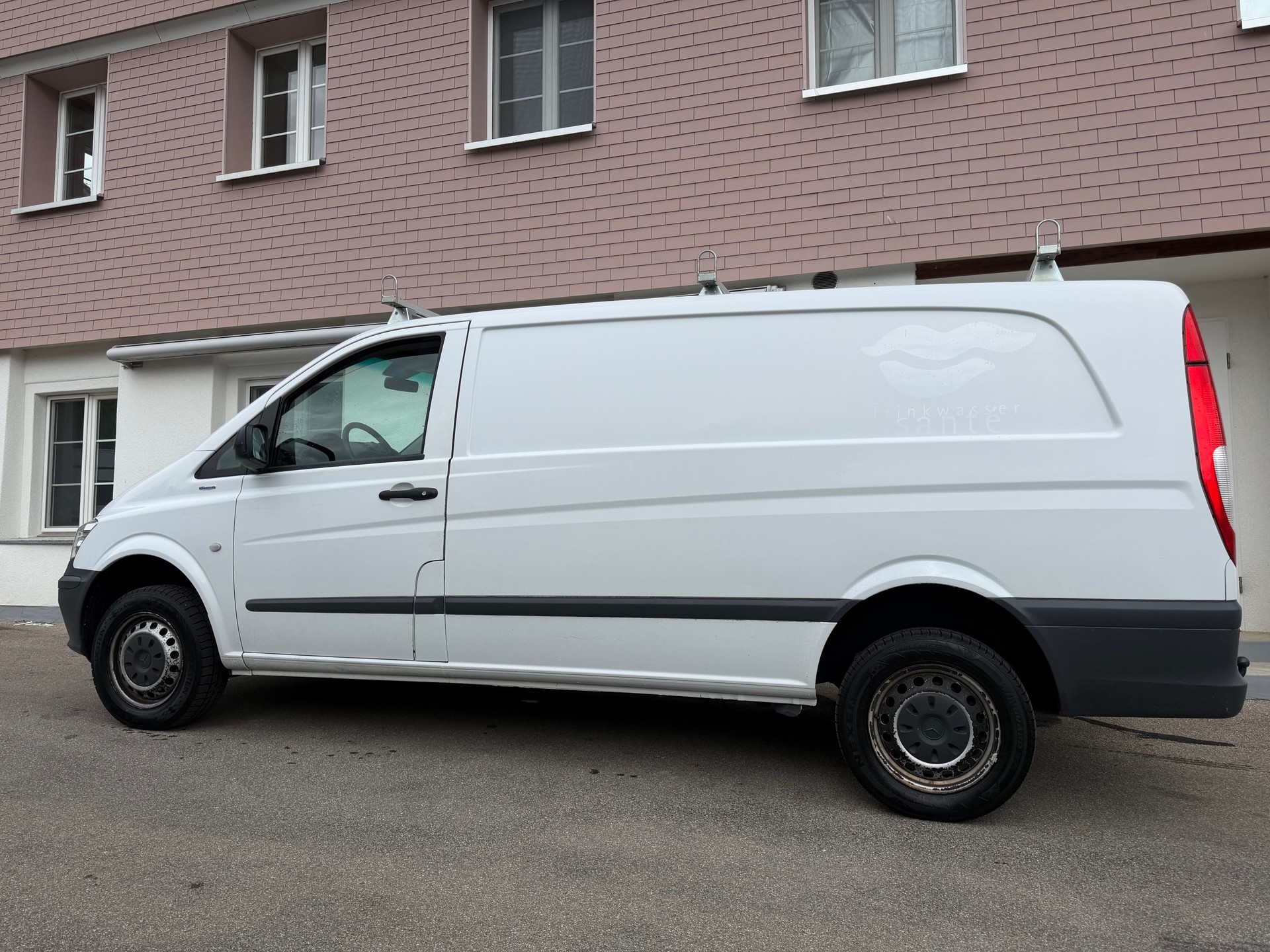 MERCEDES-BENZ Vito 116 CDI Blue Efficiency EL 4Matic A-image-4