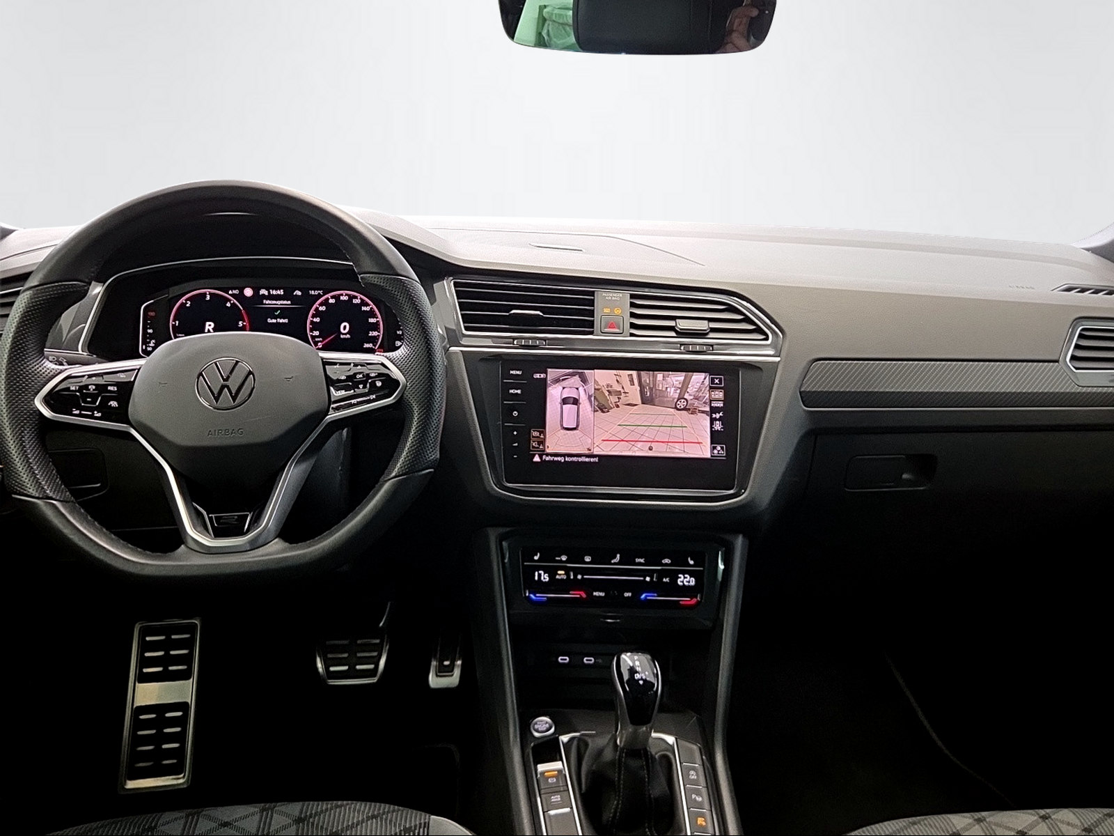 VW Tiguan 2.0 TDI SCR R-Line DSG (netto)-image-9