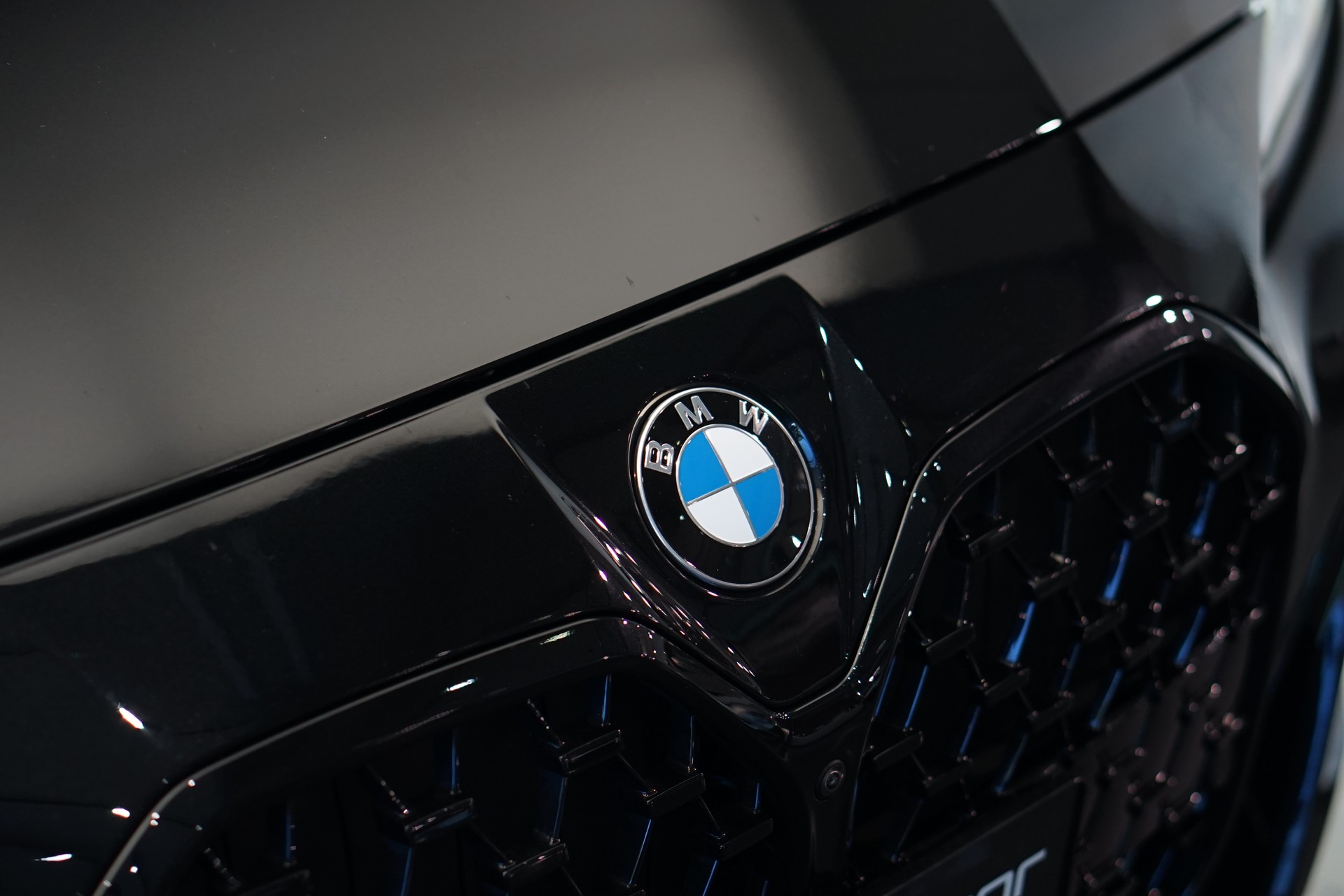 BMW M440i xDrive 48V Gran Coupé Steptronic *CH-Fahrzeug* *M Sportsitze* *Laser*-image-44