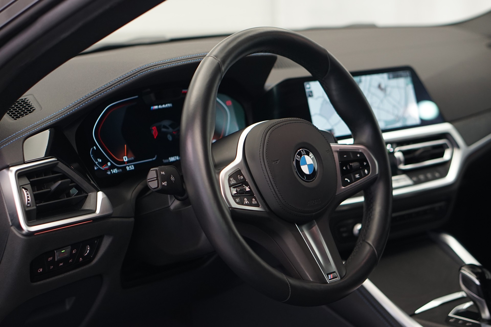 BMW M440i xDrive 48V Gran Coupé Steptronic *CH-Fahrzeug* *M Sportsitze* *Laser*-image-22