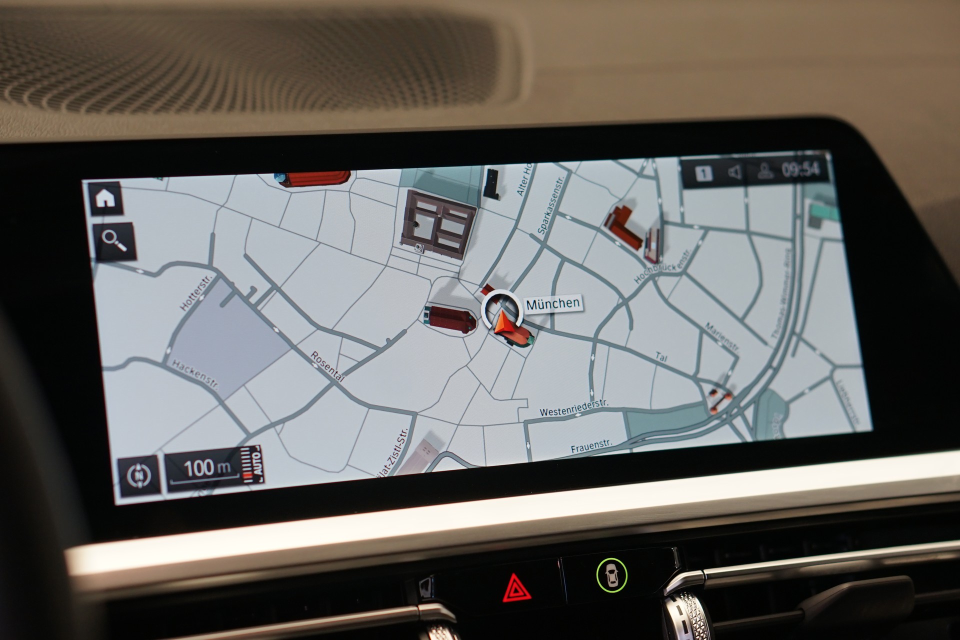BMW M440i xDrive 48V Gran Coupé Steptronic *CH-Fahrzeug* *M Sportsitze* *Laser*-image-27
