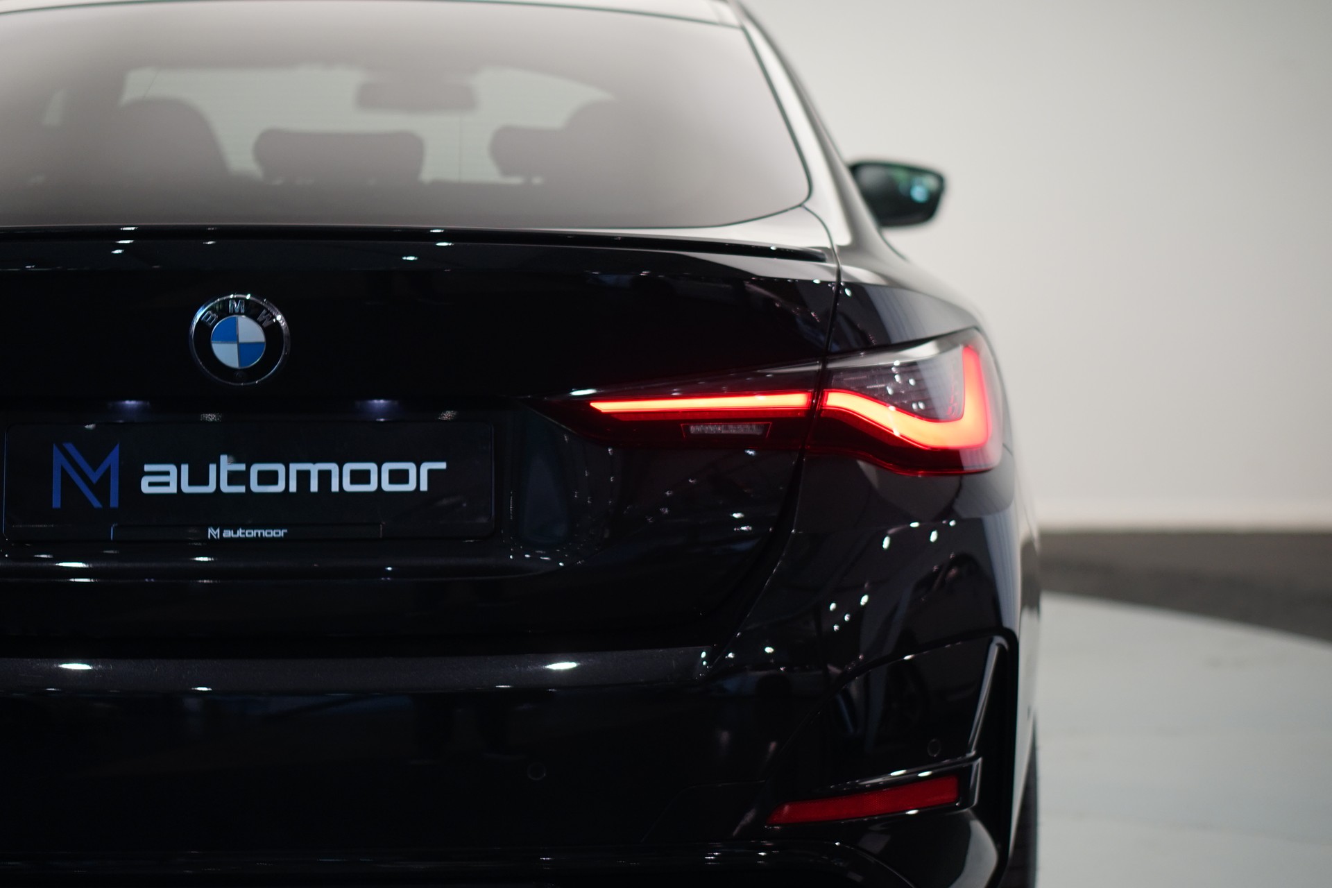 BMW M440i xDrive 48V Gran Coupé Steptronic *CH-Fahrzeug* *M Sportsitze* *Laser*-image-9