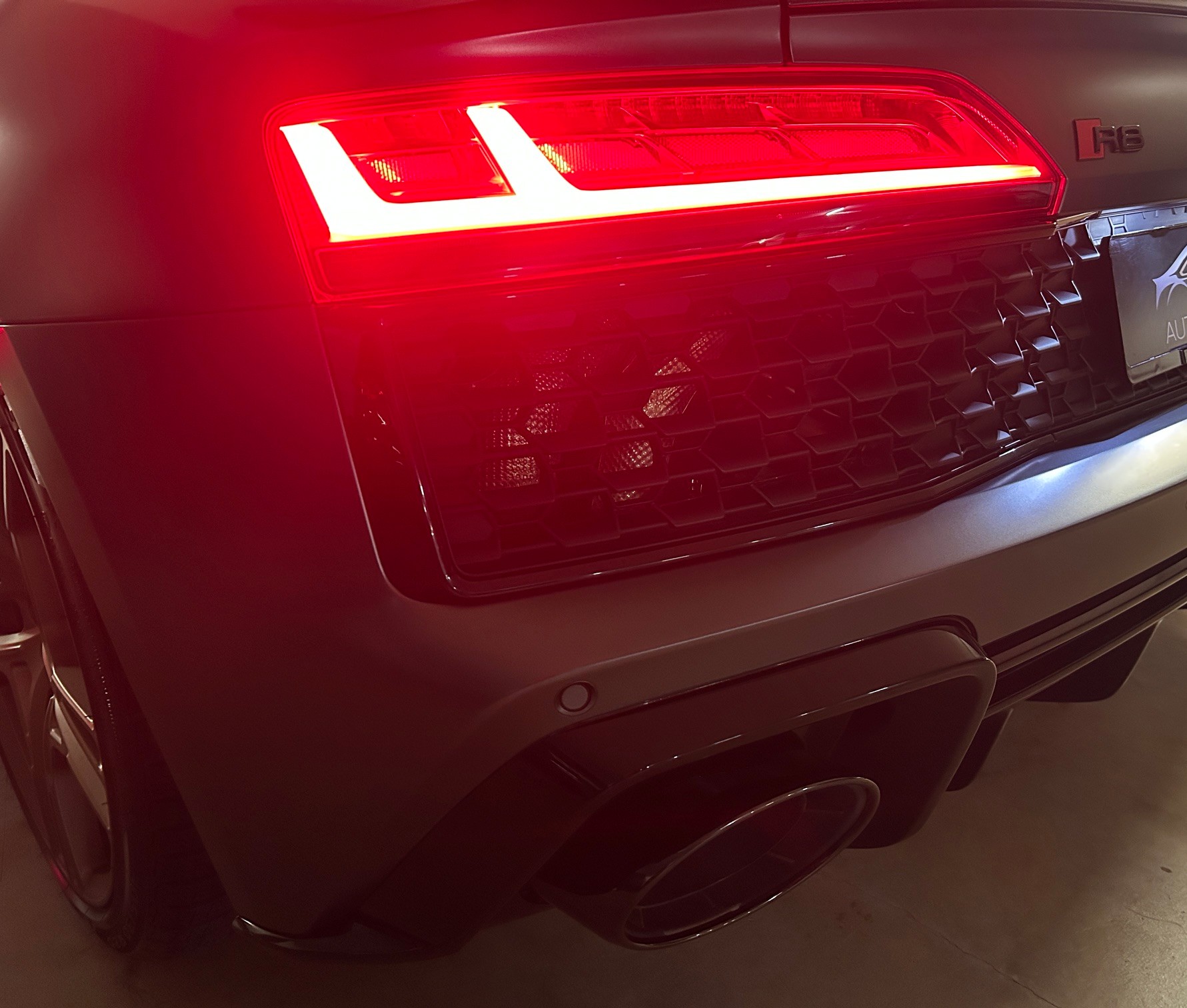 AUDI R8 Coupé performance S-Tronic Decennium Edition 005/222-image-21