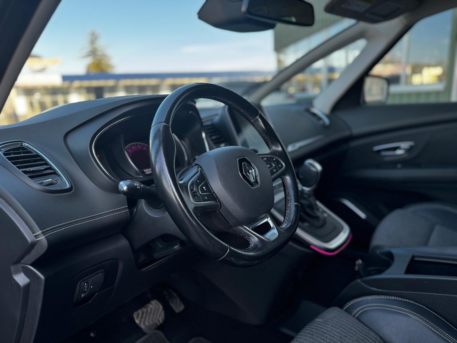 RENAULT Grand Scénic 1.3 16V Turbo Intens EDC-image-9
