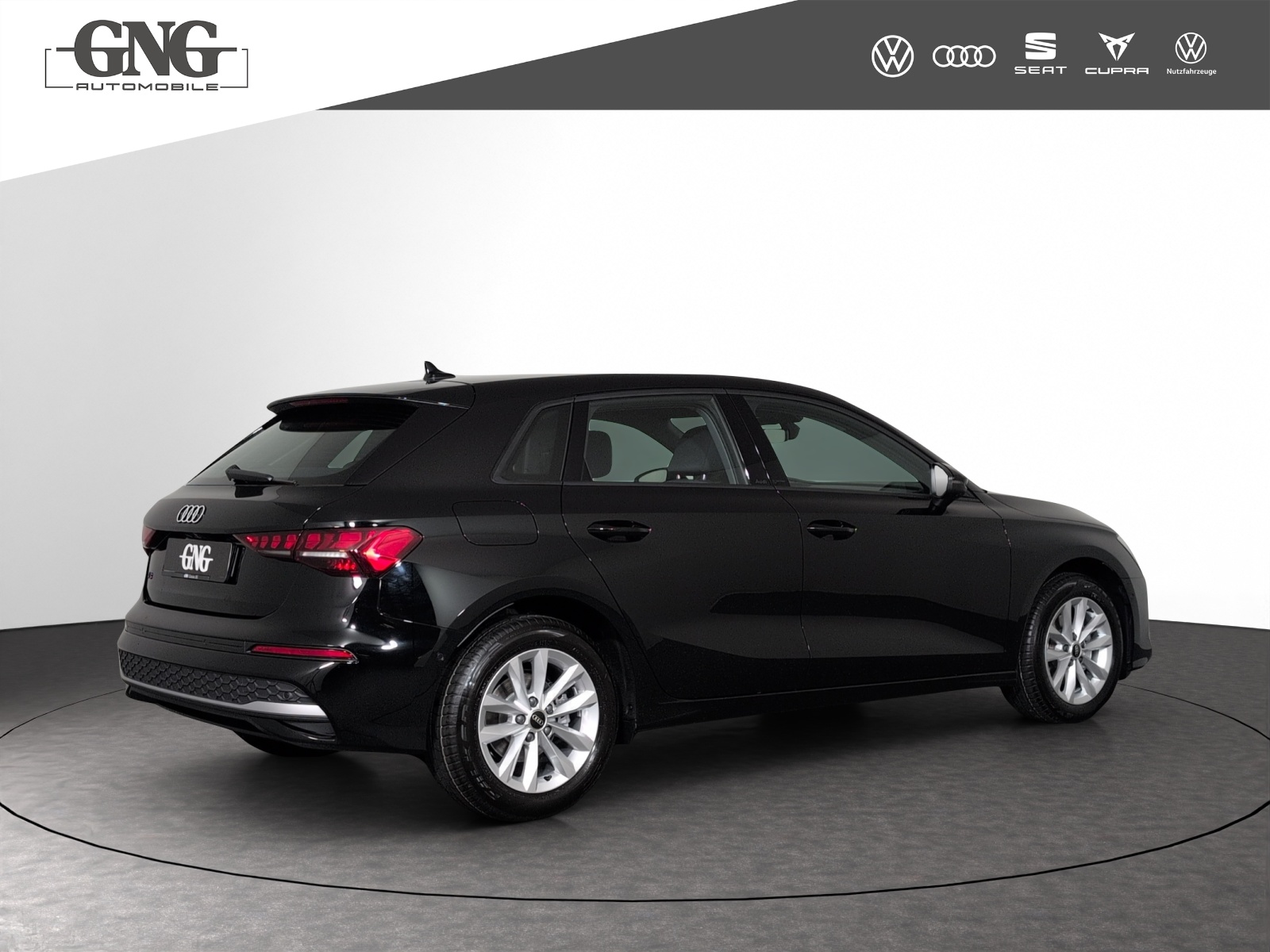 AUDI A3 Sportback TFSI 110 kW Attraction S tronic-image-2