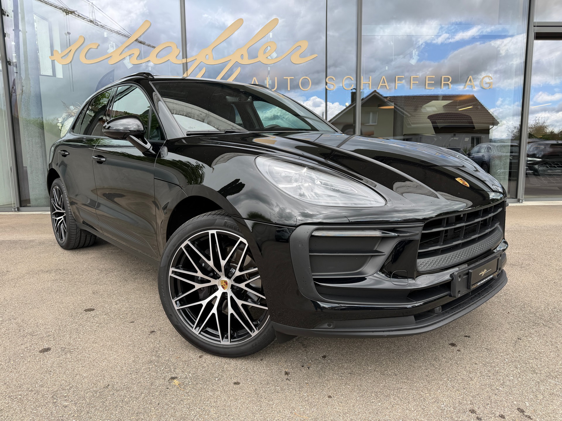 PORSCHE Macan PDK-image-3