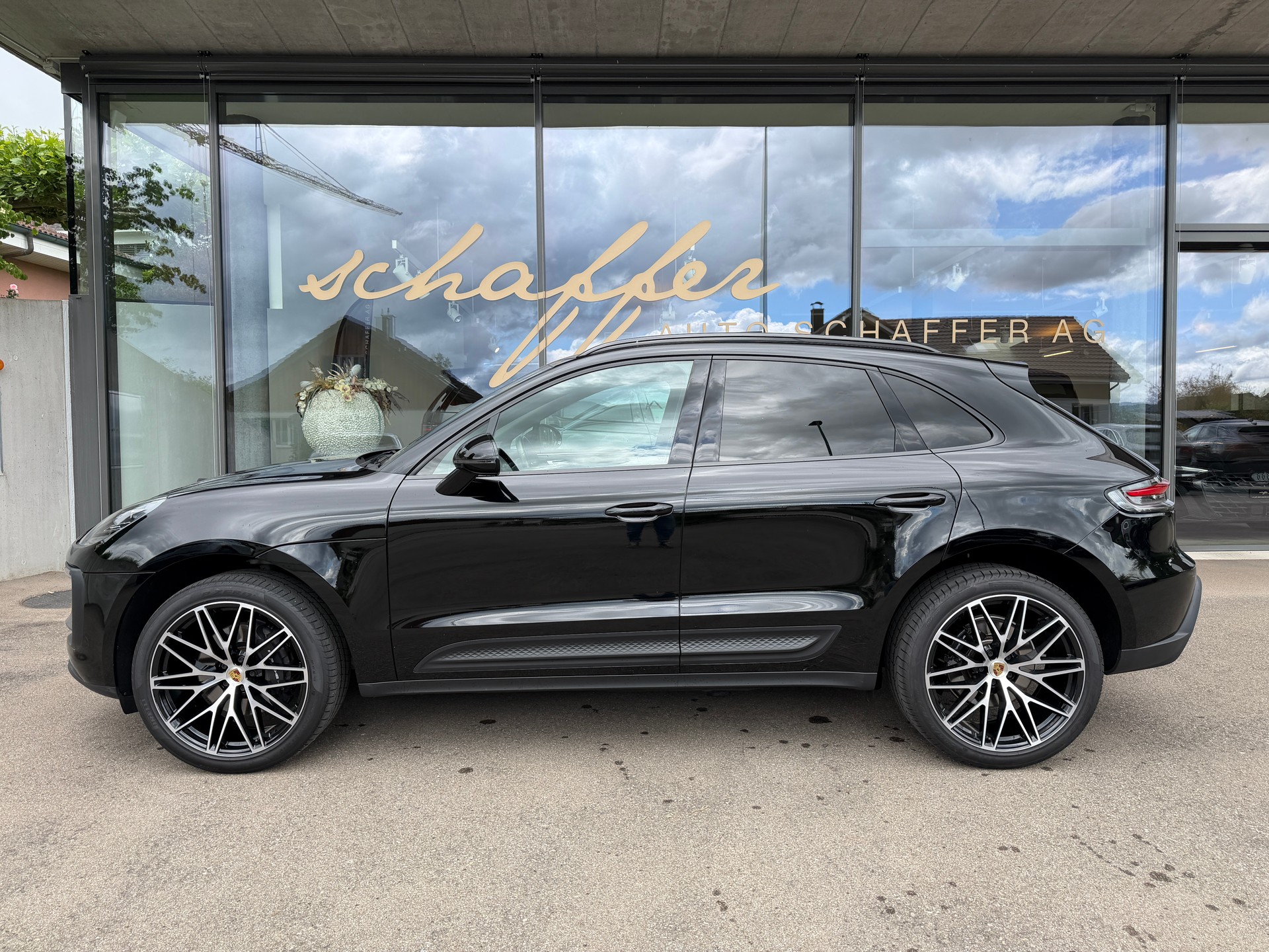 PORSCHE Macan PDK-image-5