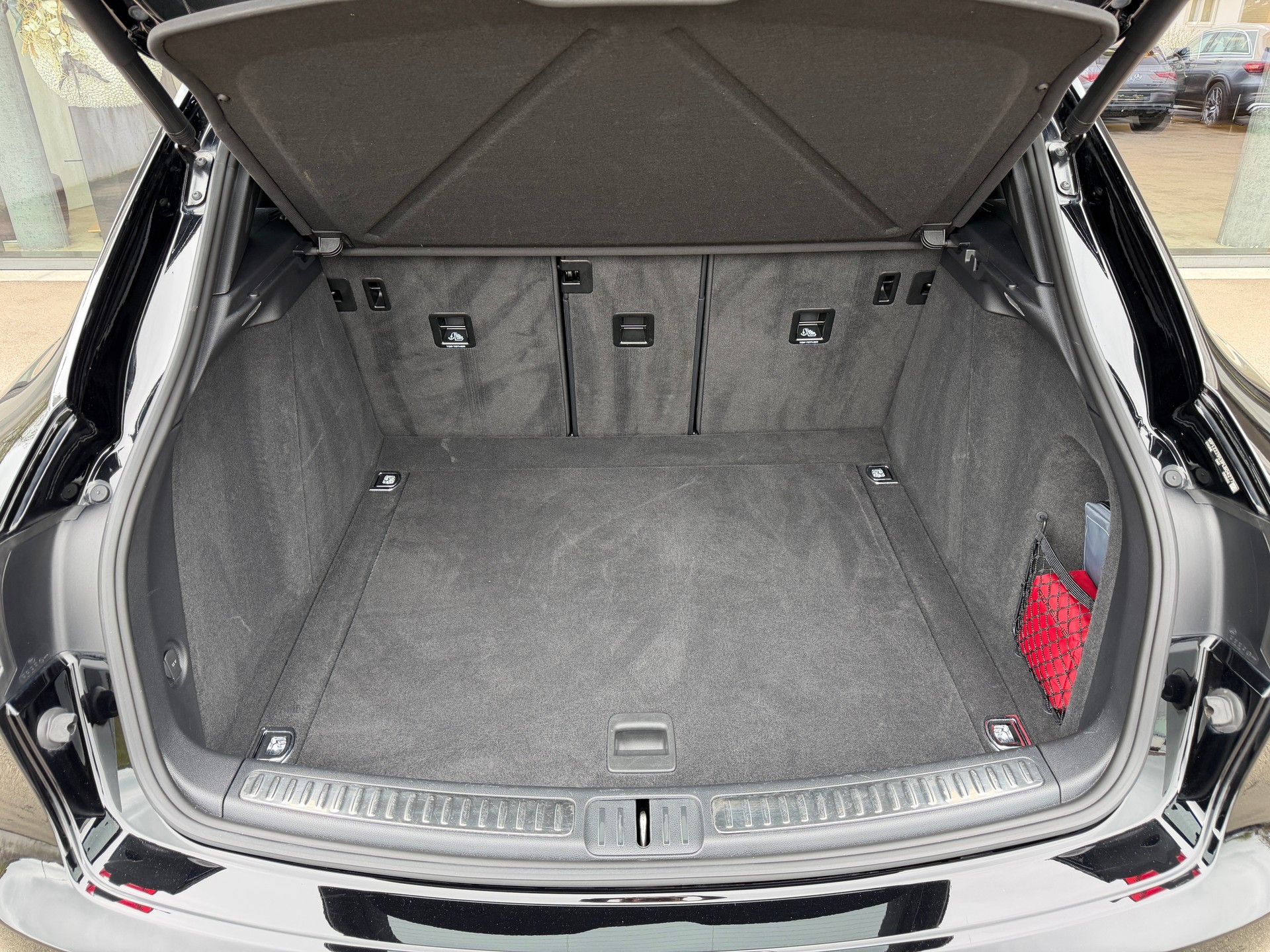 PORSCHE Macan PDK-image-23