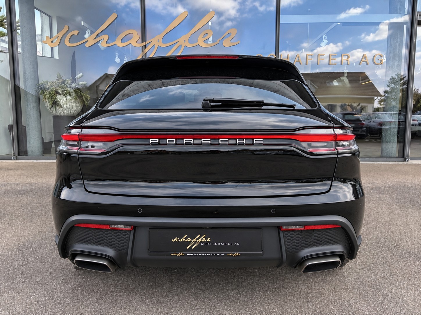 PORSCHE Macan PDK-image-4