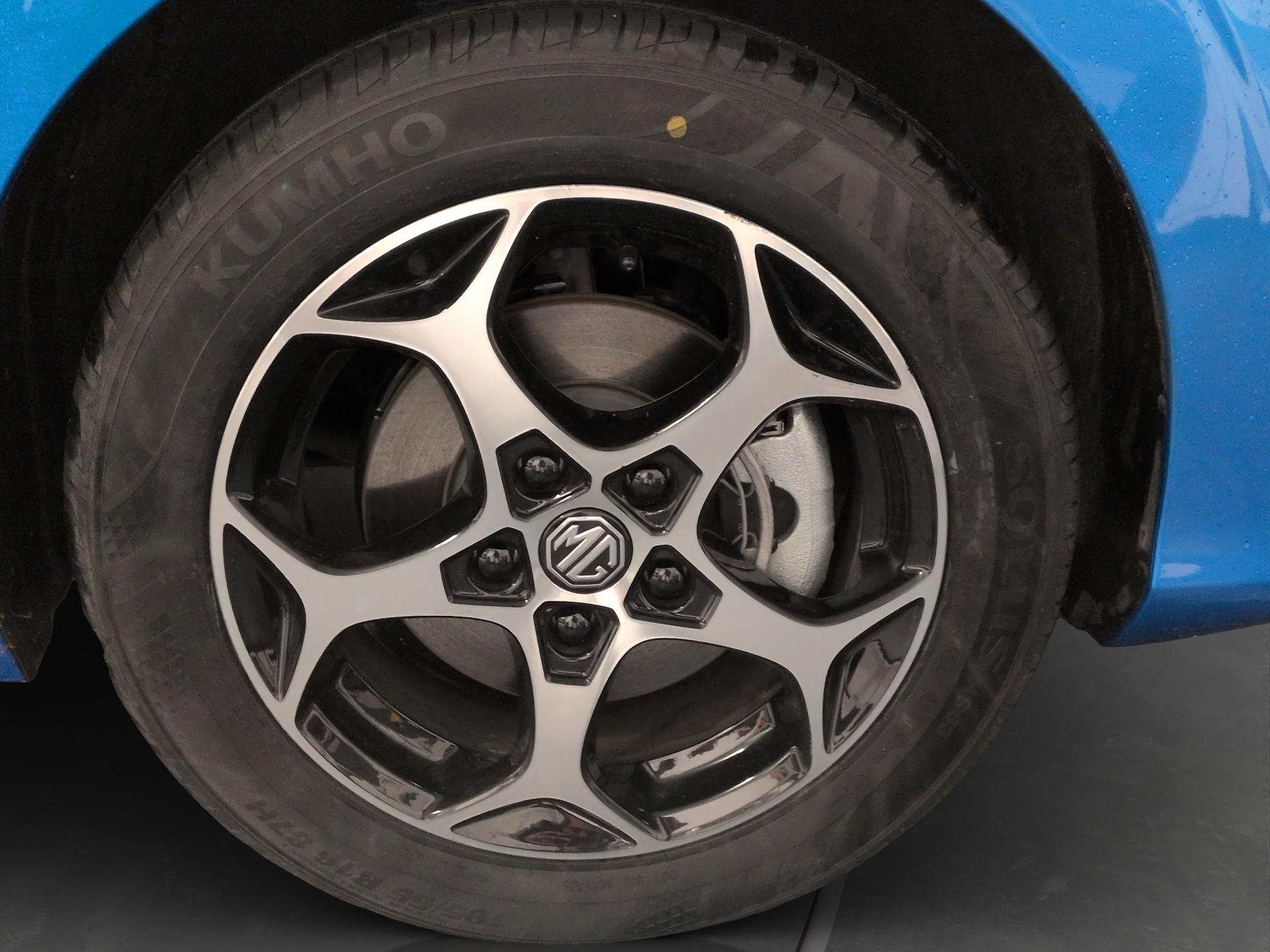 MG 3 1.5 Hybrid Luxury Aut.-image-17