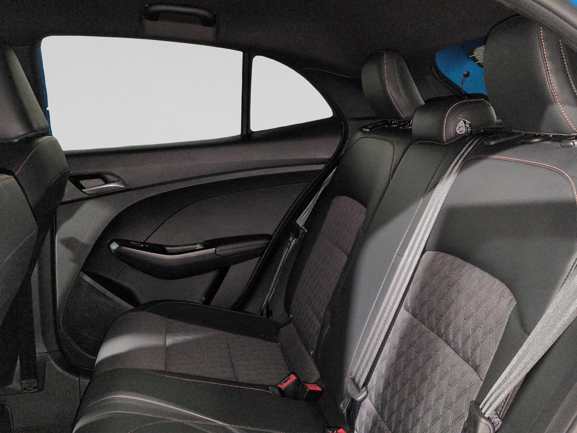 MG 3 1.5 Hybrid Luxury Aut.-image-14