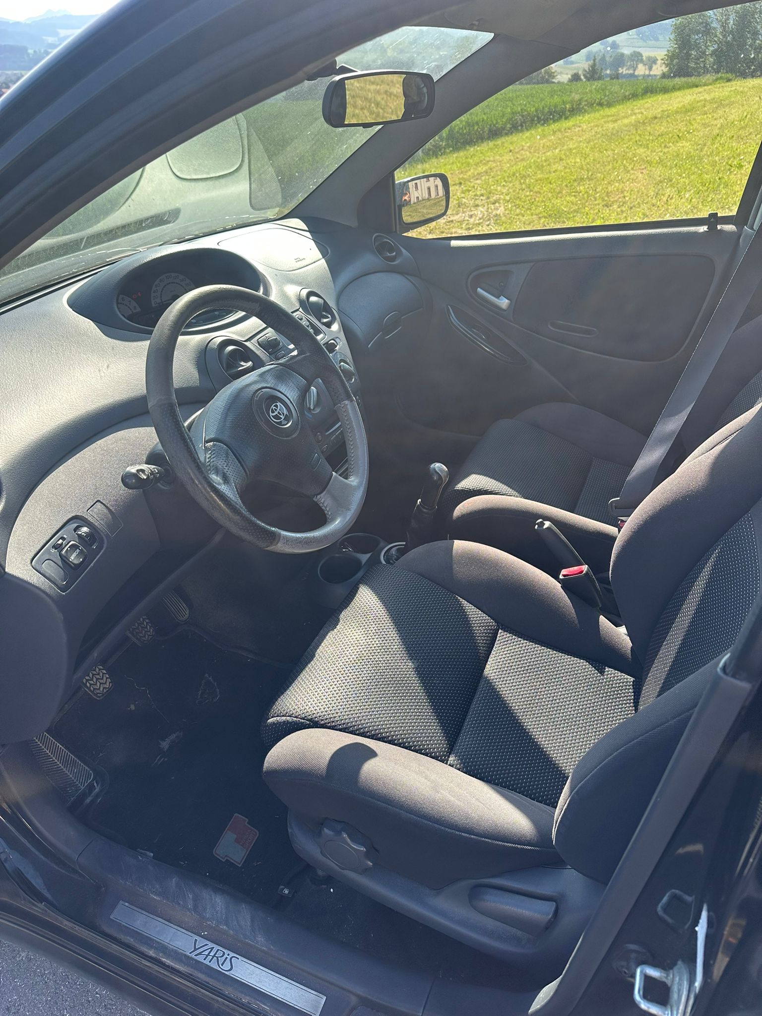 TOYOTA Yaris 1.5 TS-image-6