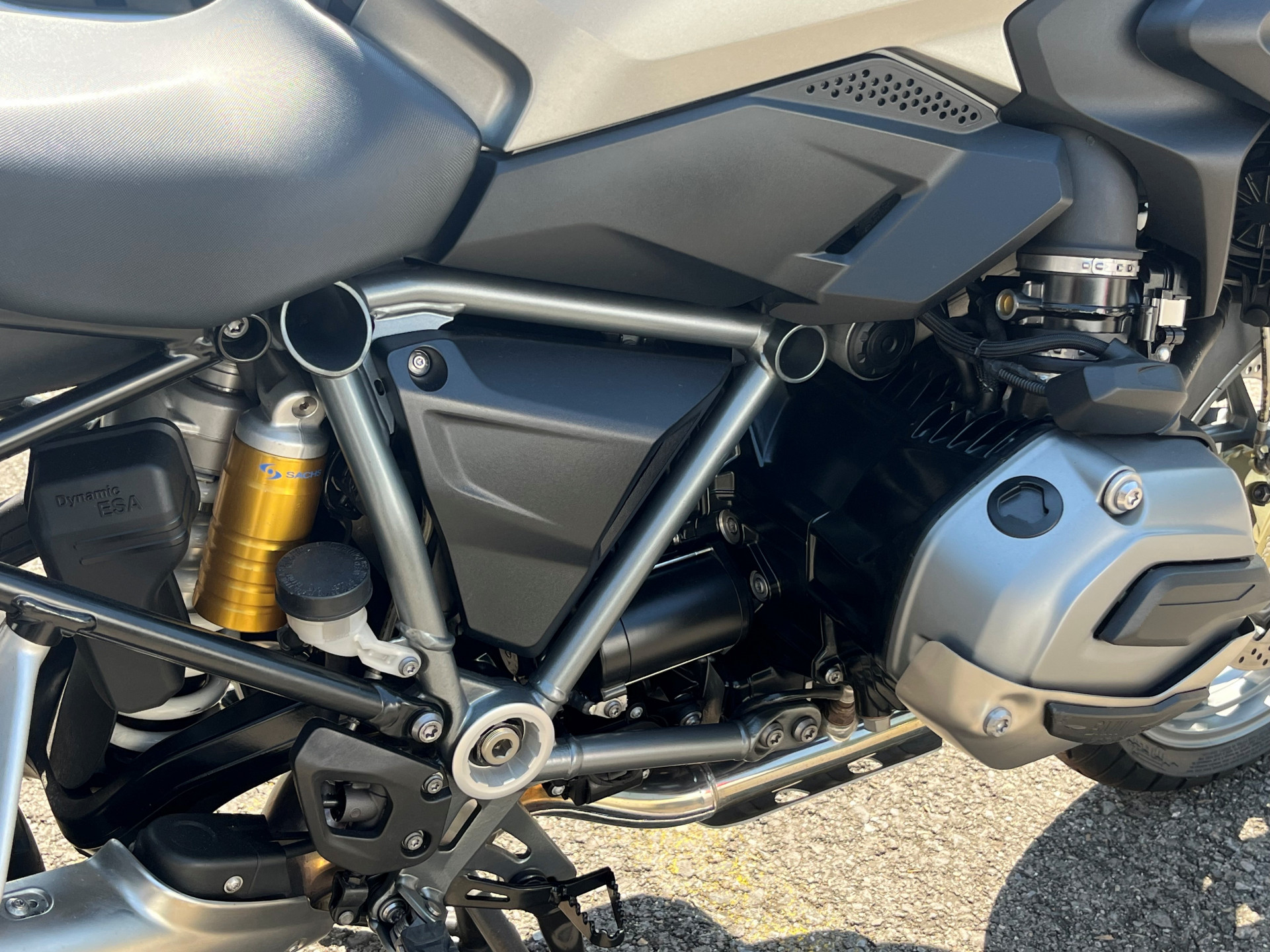 BMW R 1200 GS Exclusive von Privat 1. Hand - FZ steht beim Kunde-image-6