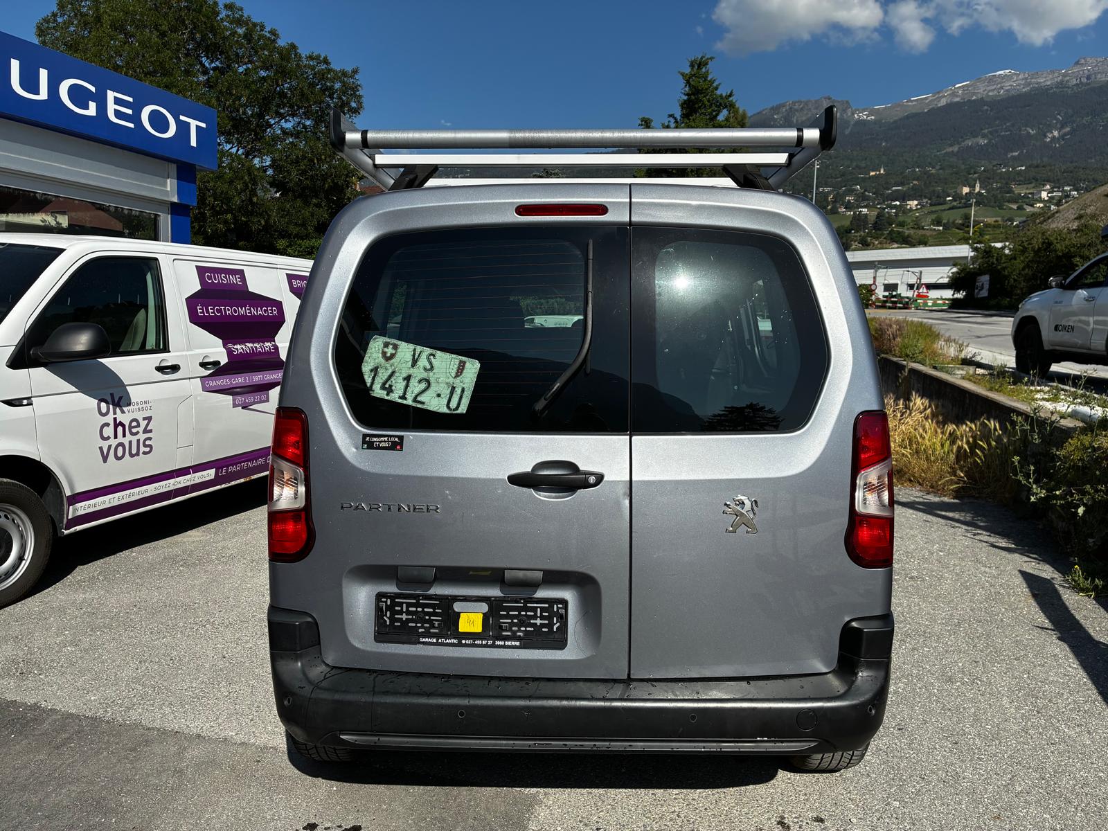 PEUGEOT 1.6 BlueHDI 100 Asphalt S/S-image-2