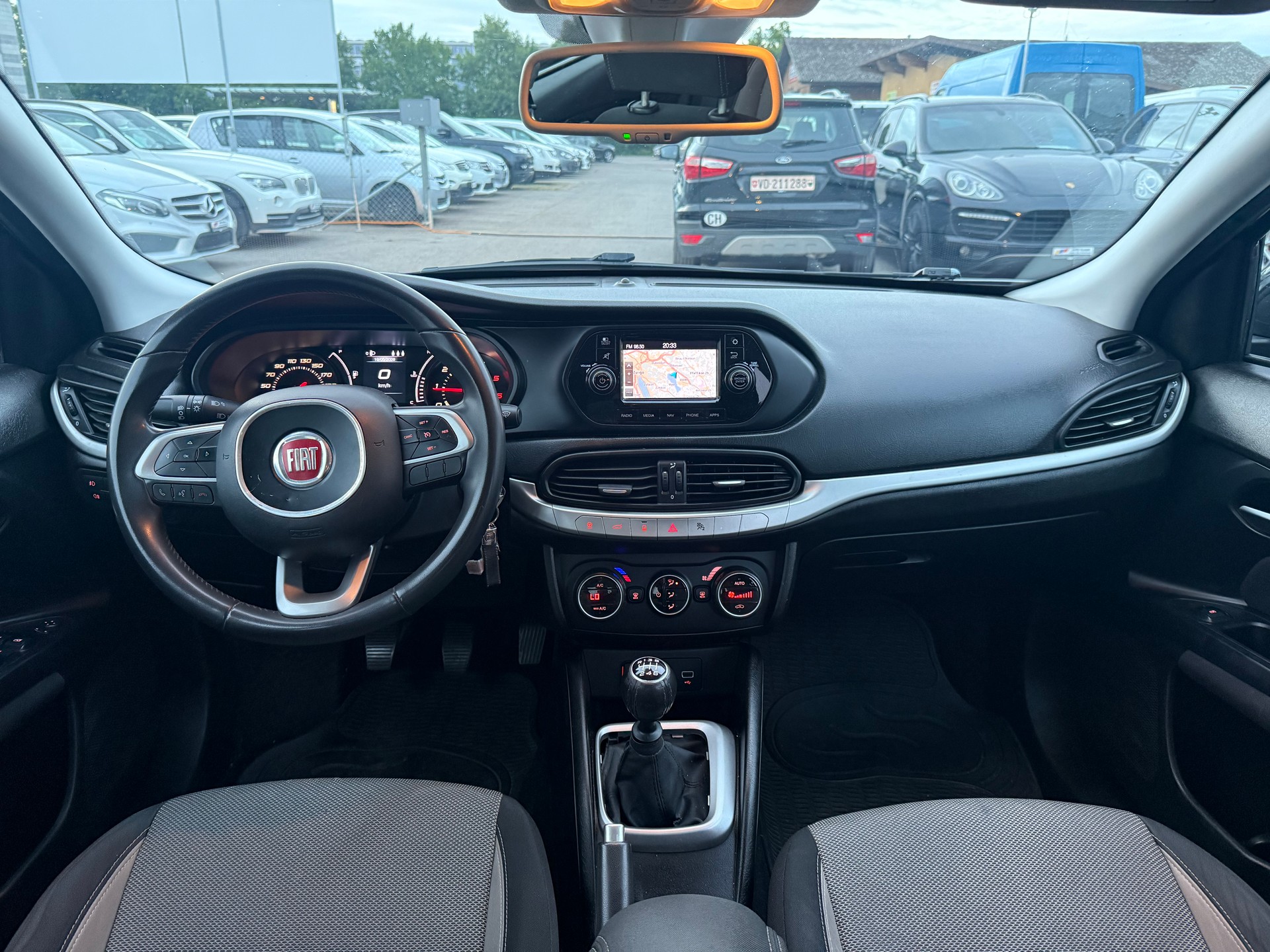 FIAT Tipo 1.6 MJ Opening Edition + Limousine / Ab MFK 10.2024 / Navi / Rückfahrkamera / PDC / B6b-image-7