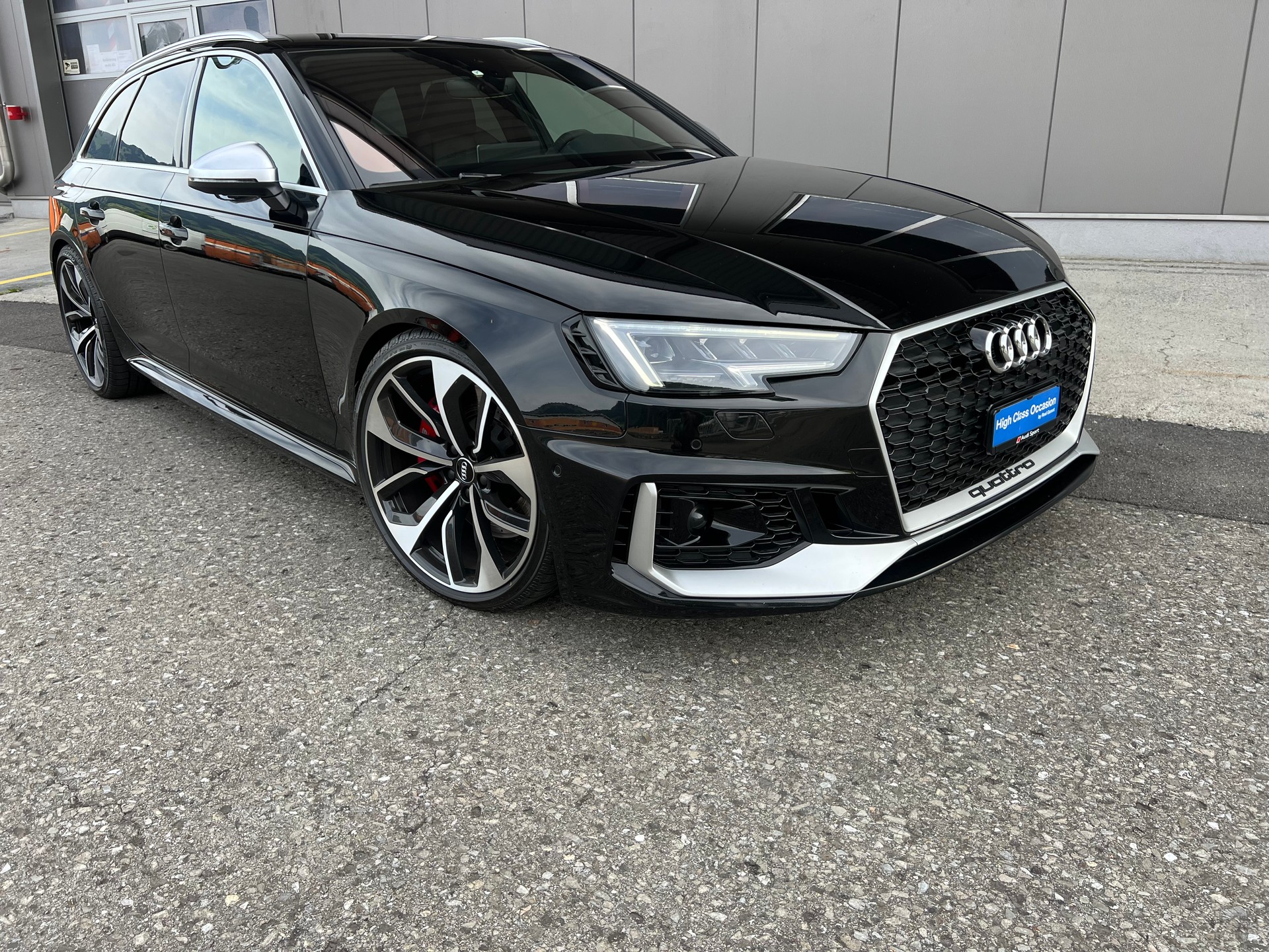 AUDI RS4 Avant 2.9 TFSI quattro tiptronic *** ABT POWER 510 PS ***-image-8