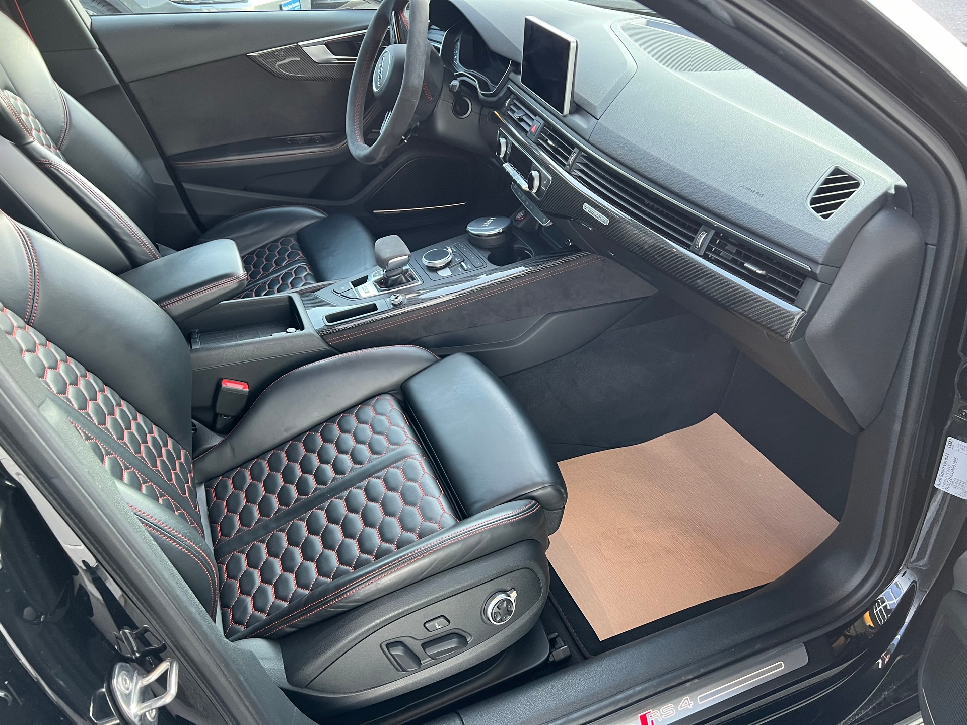 AUDI RS4 Avant 2.9 TFSI quattro tiptronic *** ABT POWER 510 PS ***-image-14