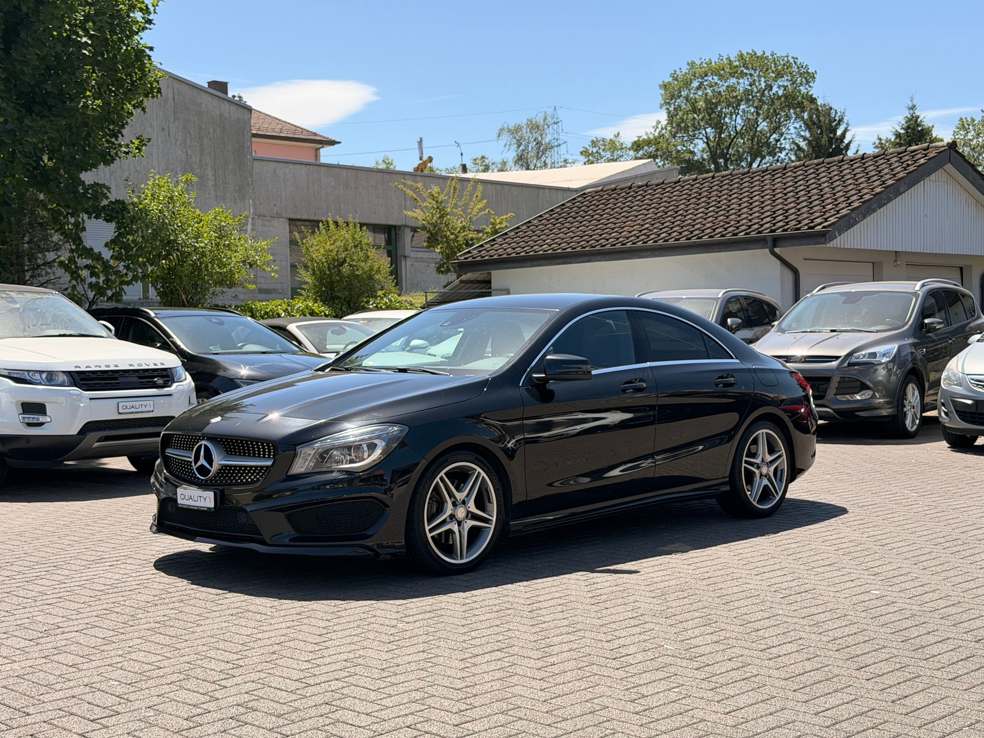 MERCEDES-BENZ CLA 250 AMG Line 7G-DCT 4Matic-image-6