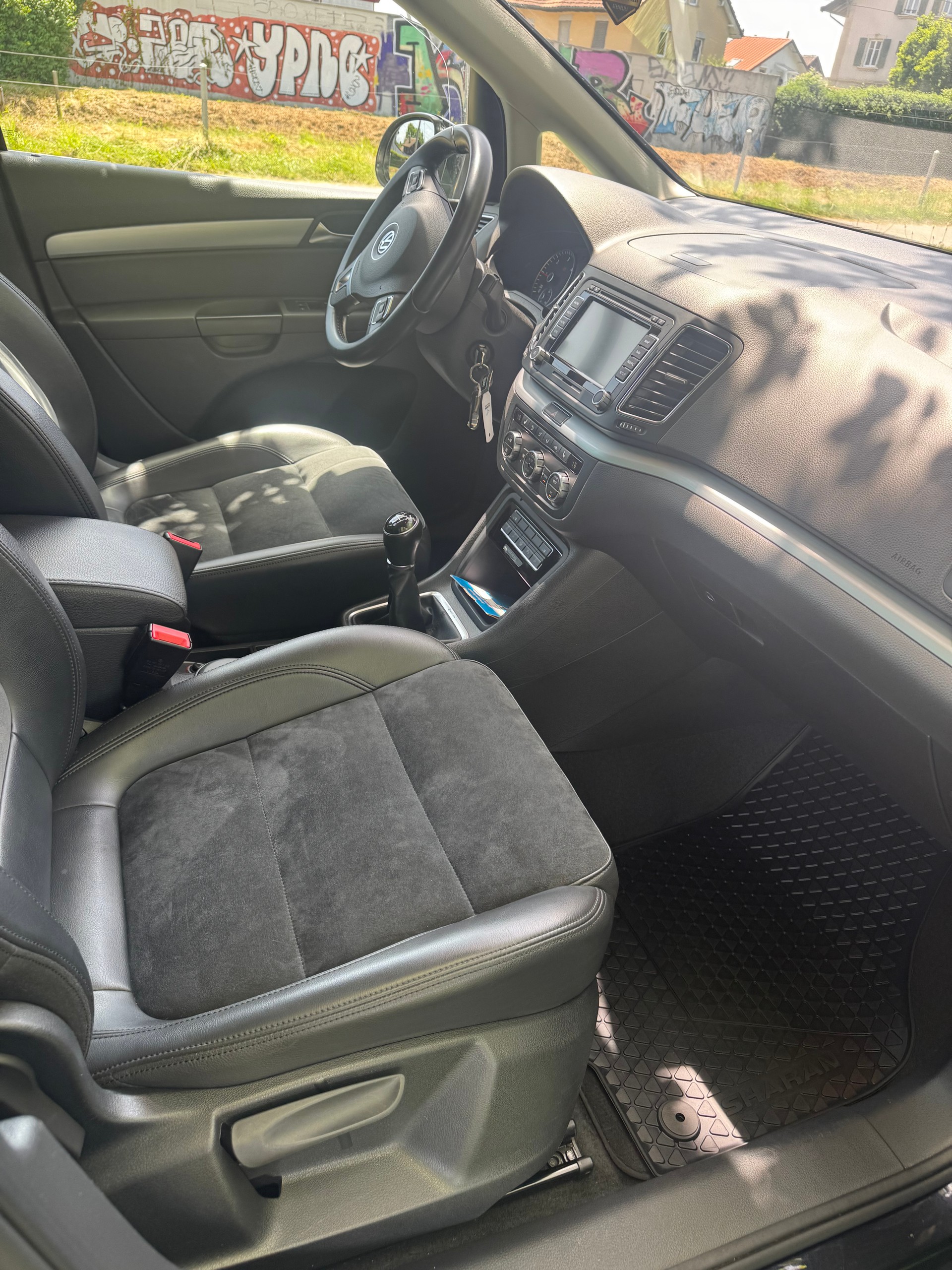 VW Sharan 2.0 TDI BMT Highline 4Motion-image-16