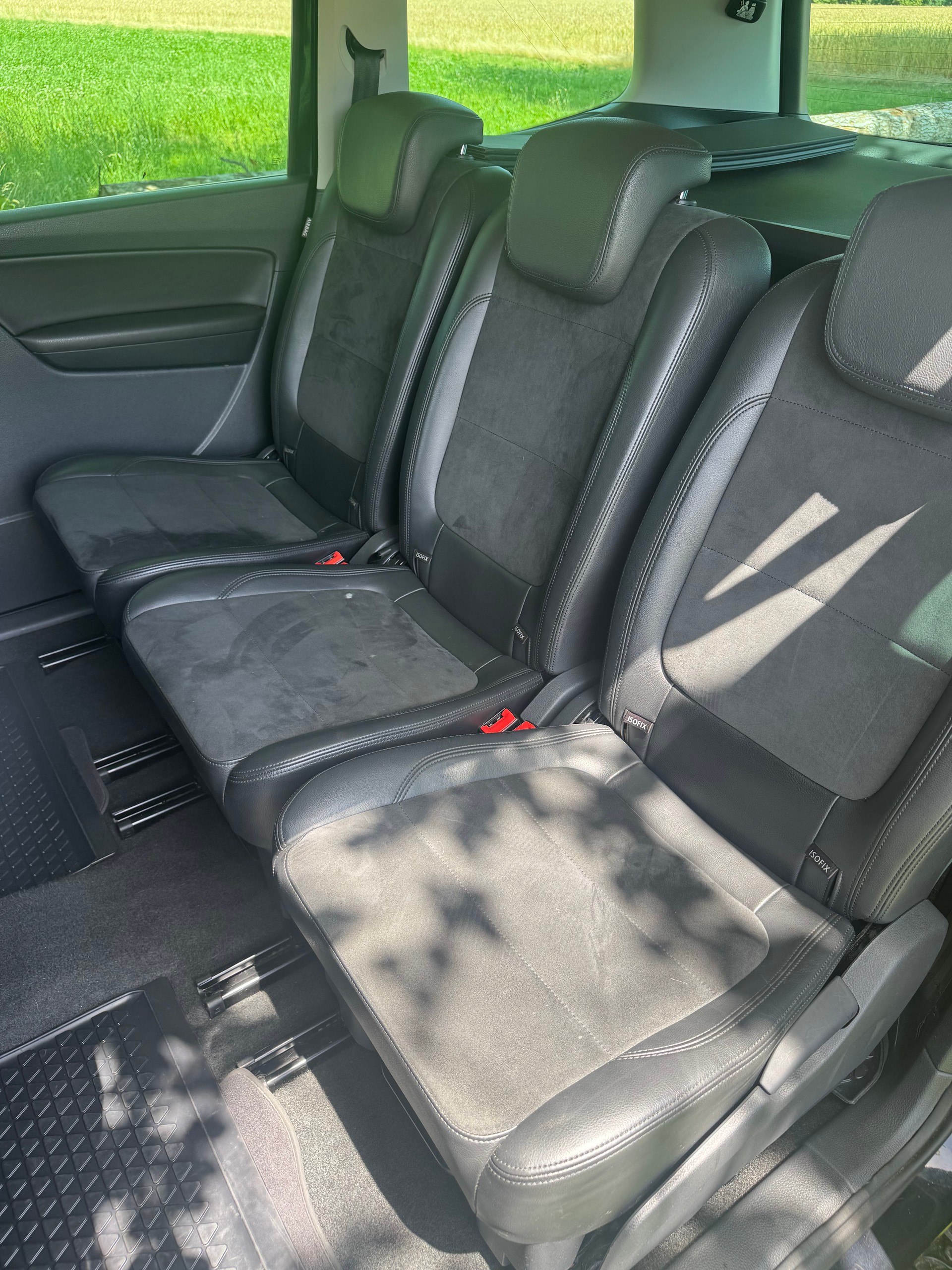 VW Sharan 2.0 TDI BMT Highline 4Motion-image-6