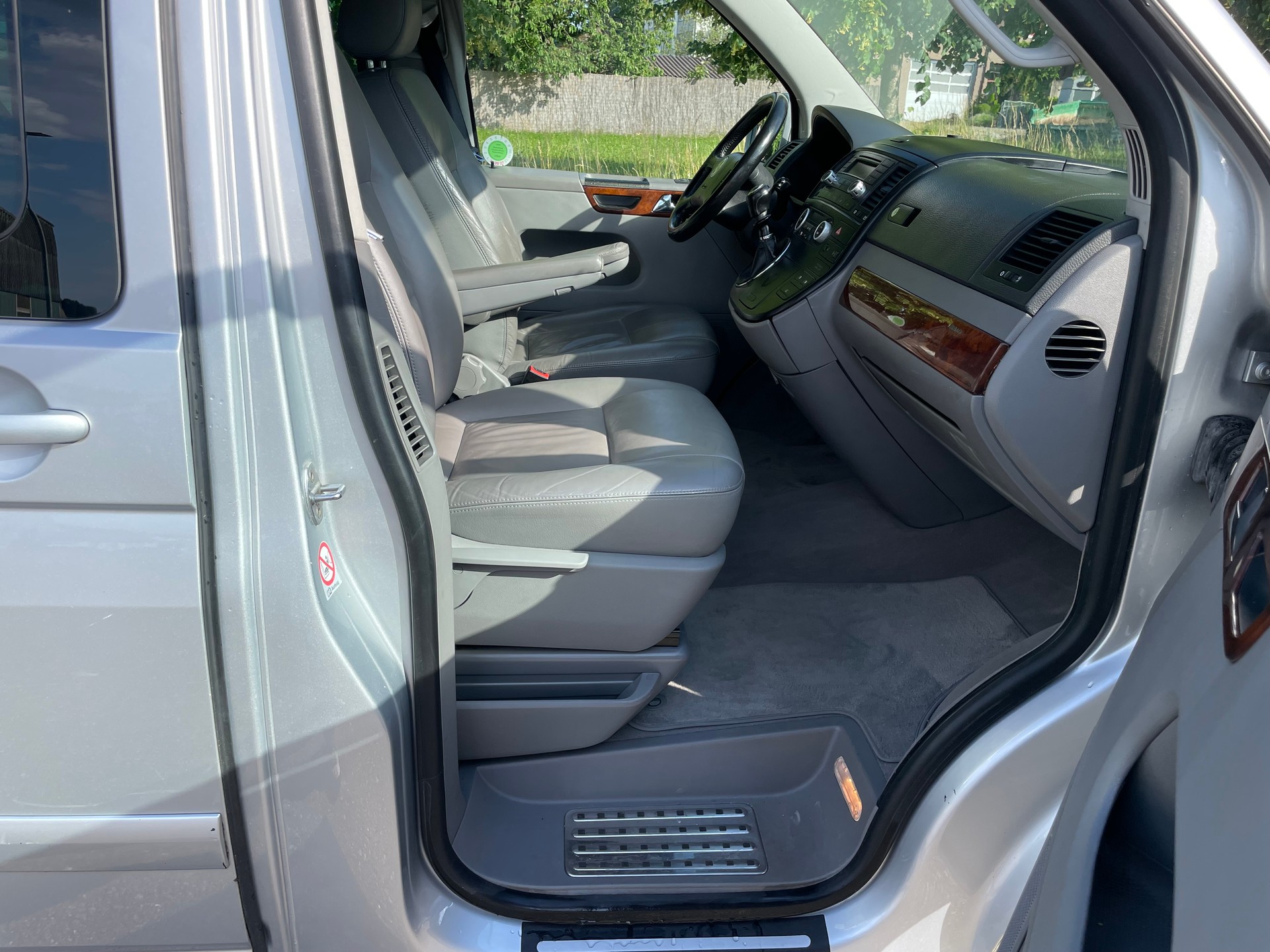 VW T5 Multivan Highline 2.5 TDI 4M-image-14