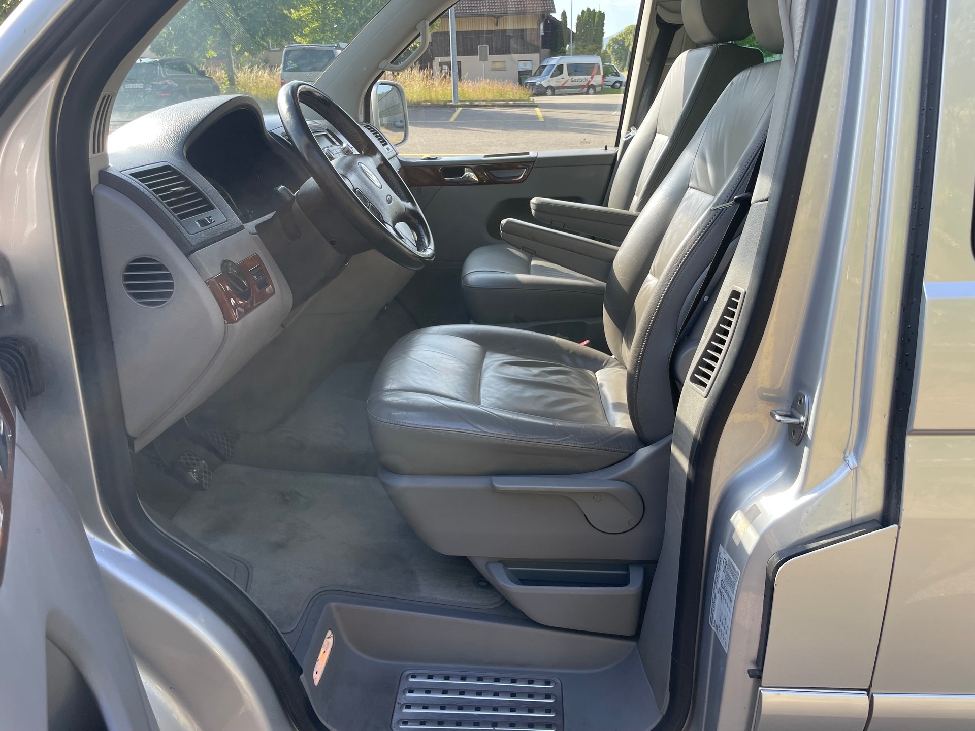 VW T5 Multivan Highline 2.5 TDI 4M-image-13