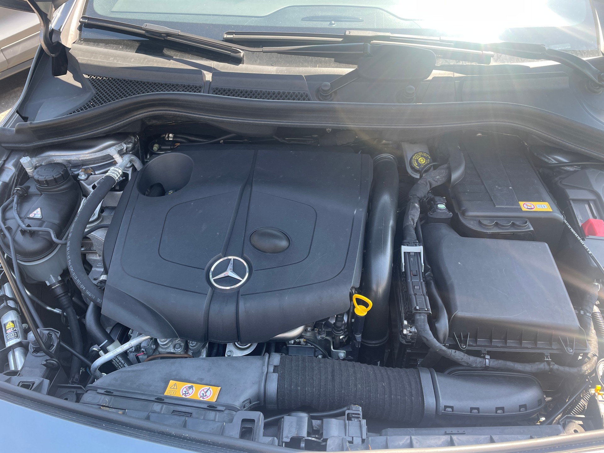 MERCEDES-BENZ B 220 CDI 7G-DCT ANHÄNGEKUPPLUNG-image-12