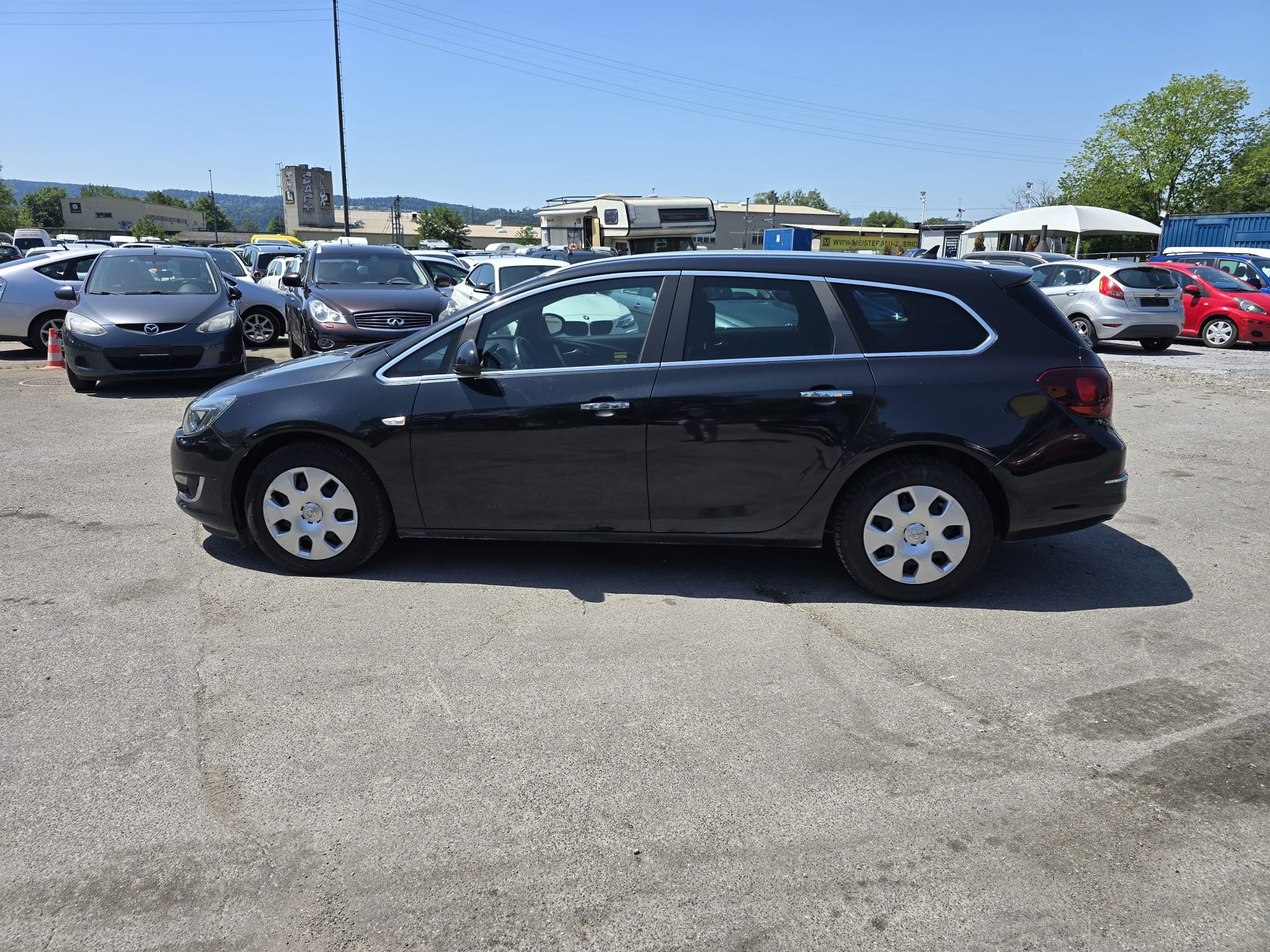 OPEL Astra SportsTourer 1.4i 16V Turbo Active Edition-image-4