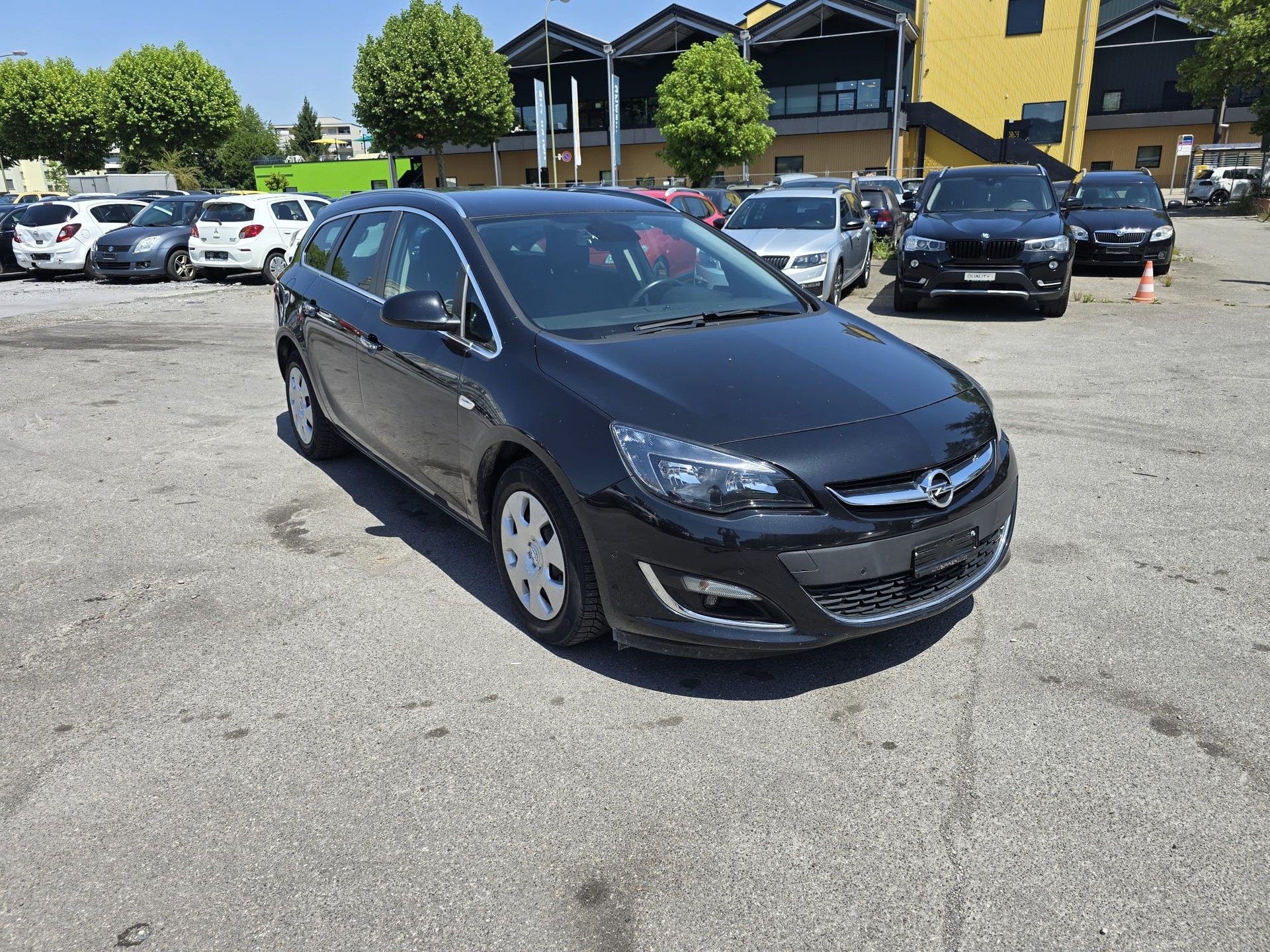 OPEL Astra SportsTourer 1.4i 16V Turbo Active Edition-image-1
