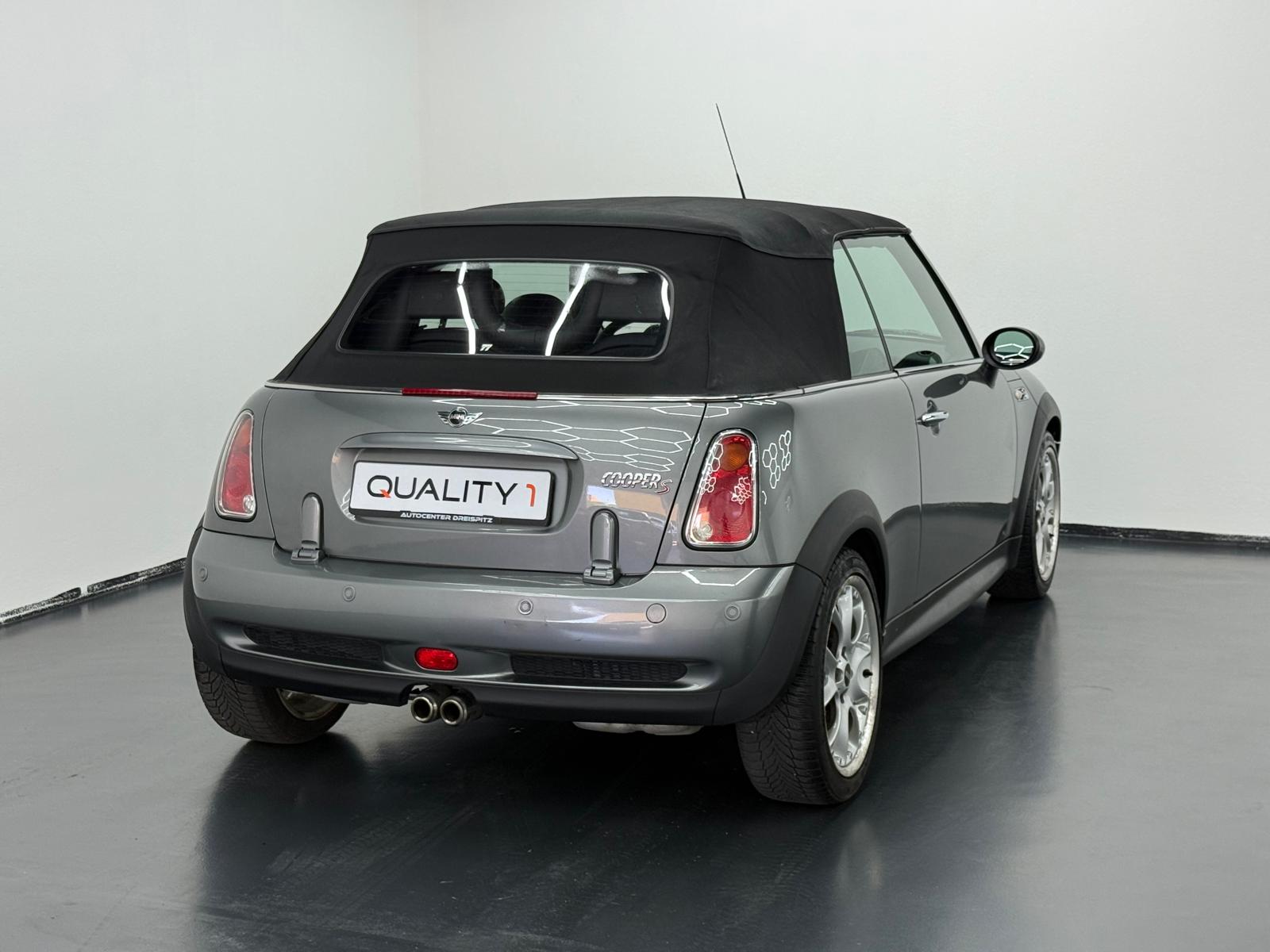 MINI Cooper S Cabriolet-image-6