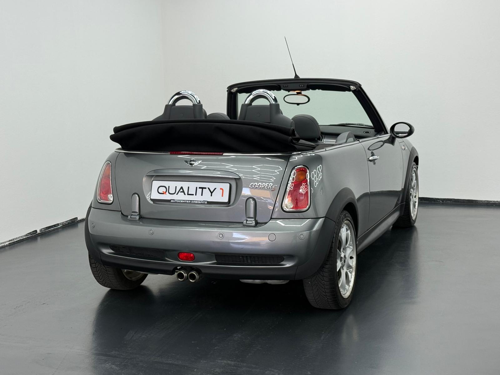 MINI Cooper S Cabriolet-image-5