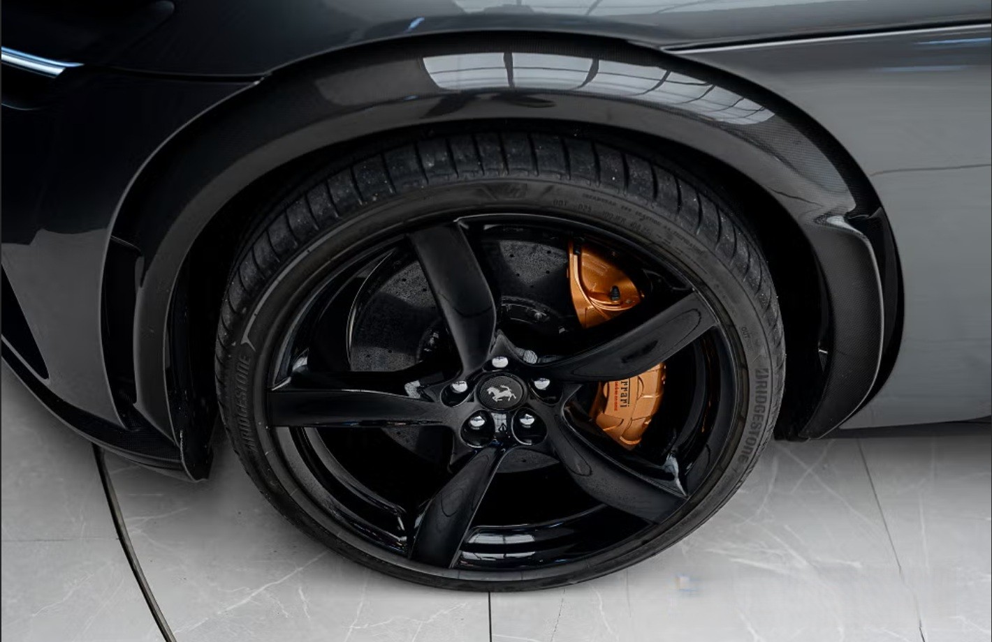 FERRARI Purosangue 6.5 V12-image-1